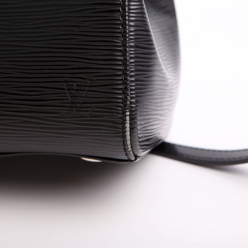 Louis Vuitton Brea GM Epi Black
