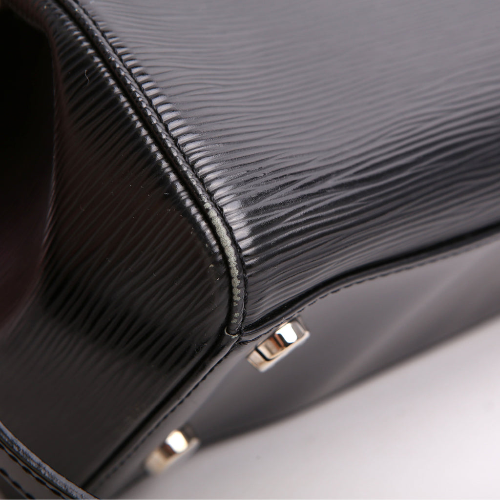 Louis Vuitton Brea GM Epi Black