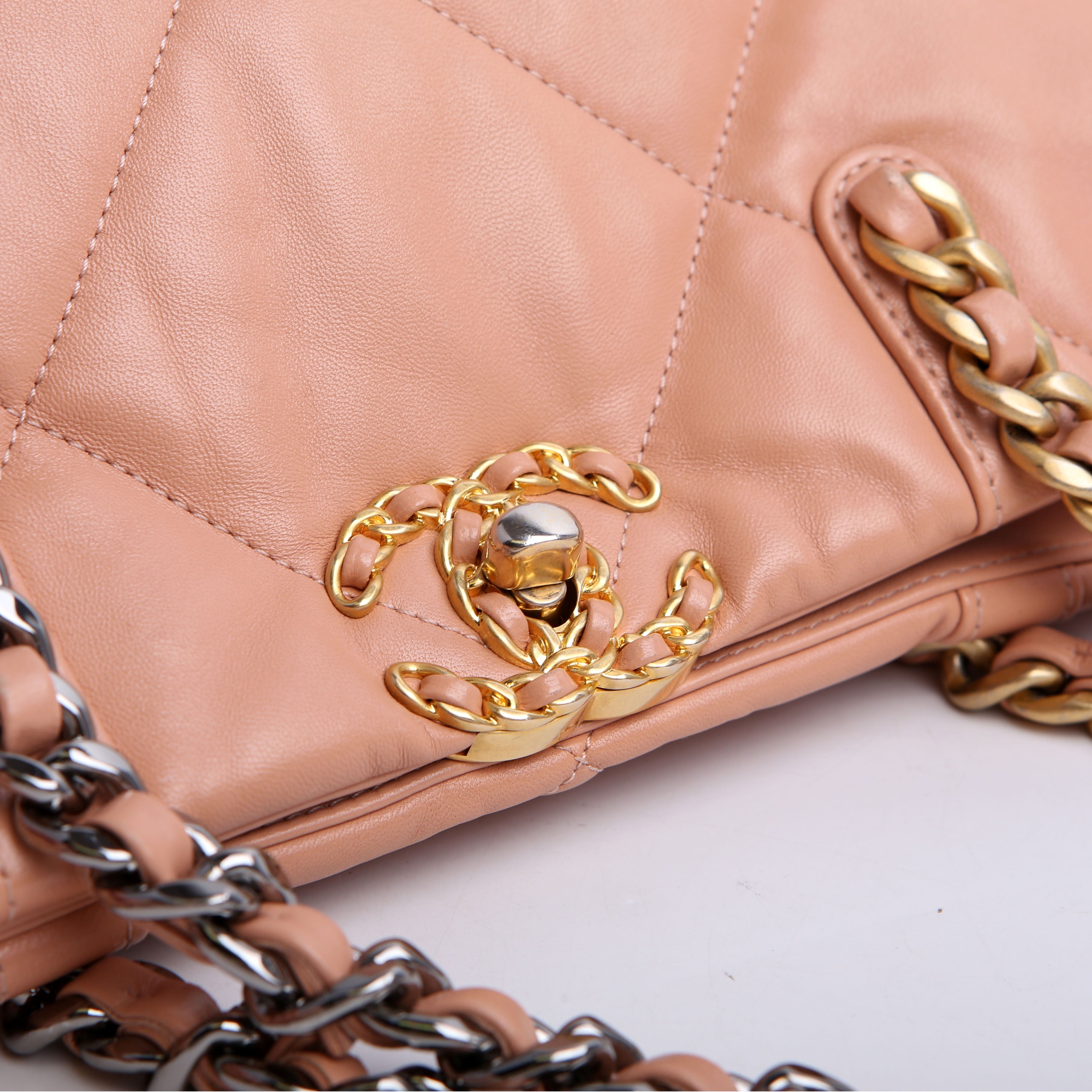 Chanel Chanel 19 Quilted Goatskin East/West Shopping Tote Nude