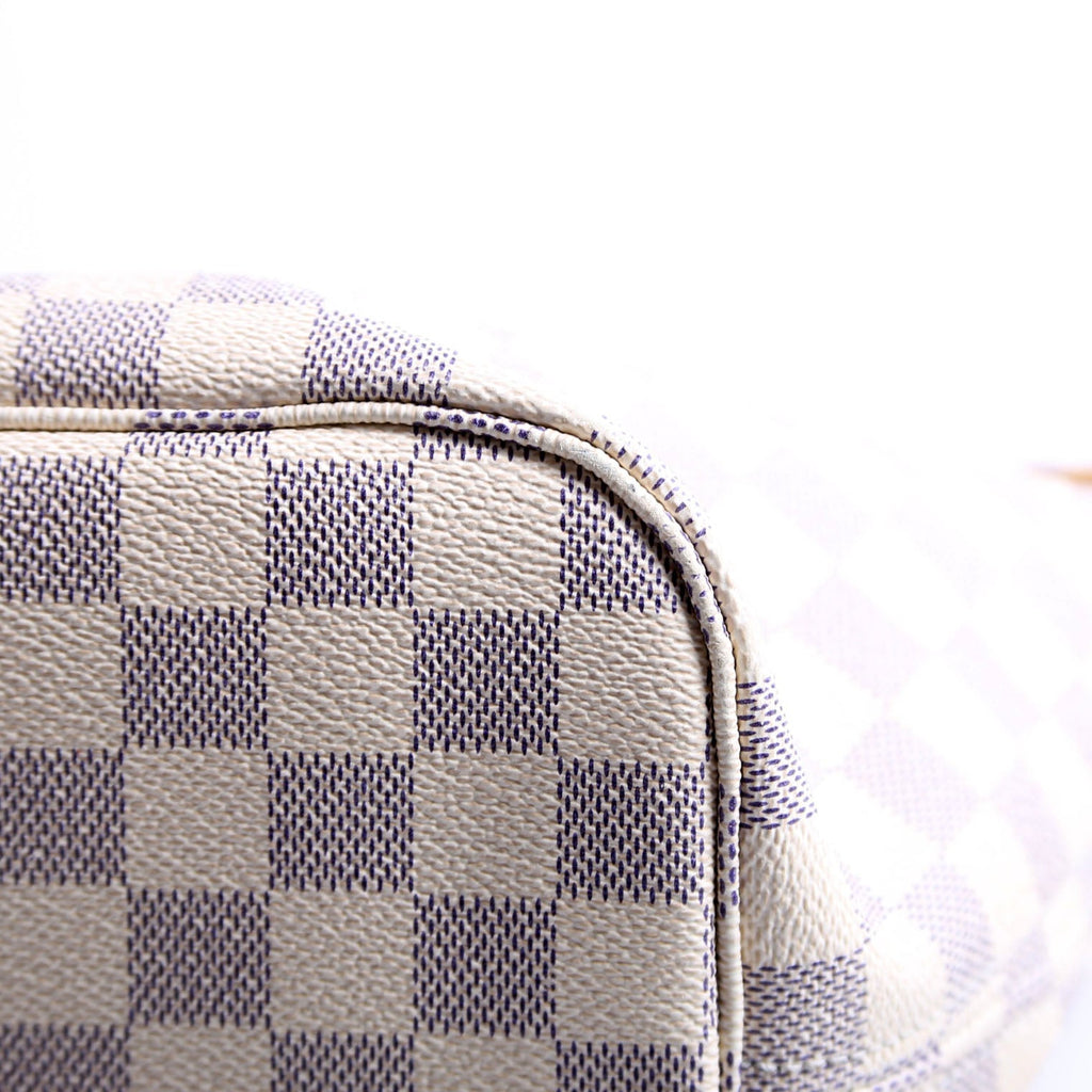 Louis Vuitton Neverfull With Wallet MM Azur