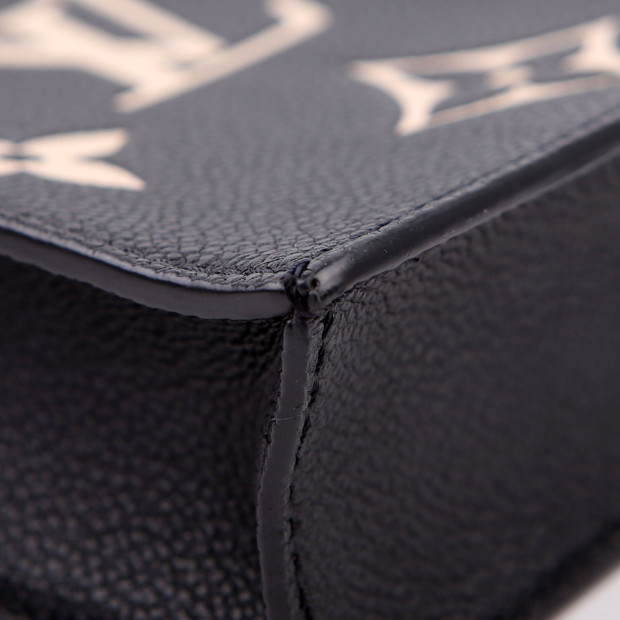 Louis Vuitton Petite Sac Plat Bicolor Empreinte Black/Cream