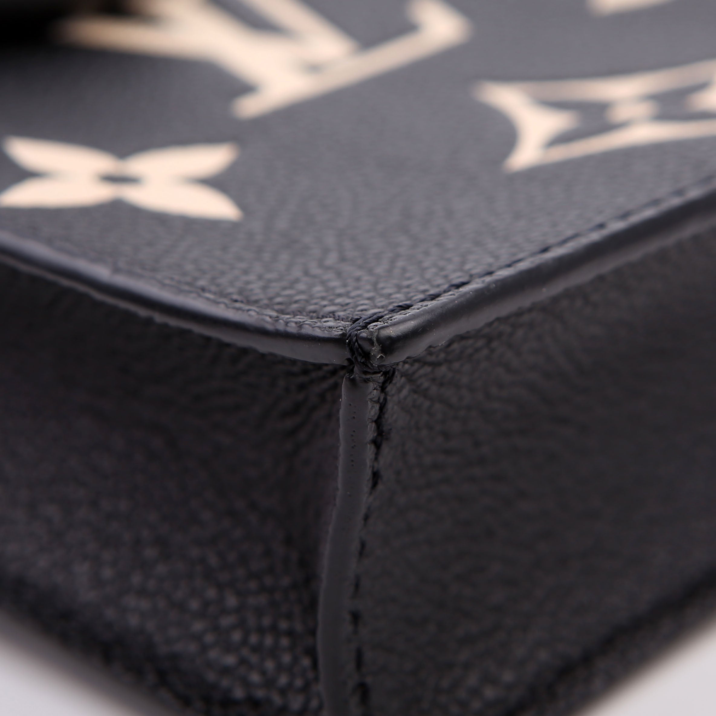 Louis Vuitton Petite Sac Plat Bicolor Empreinte Black/Cream