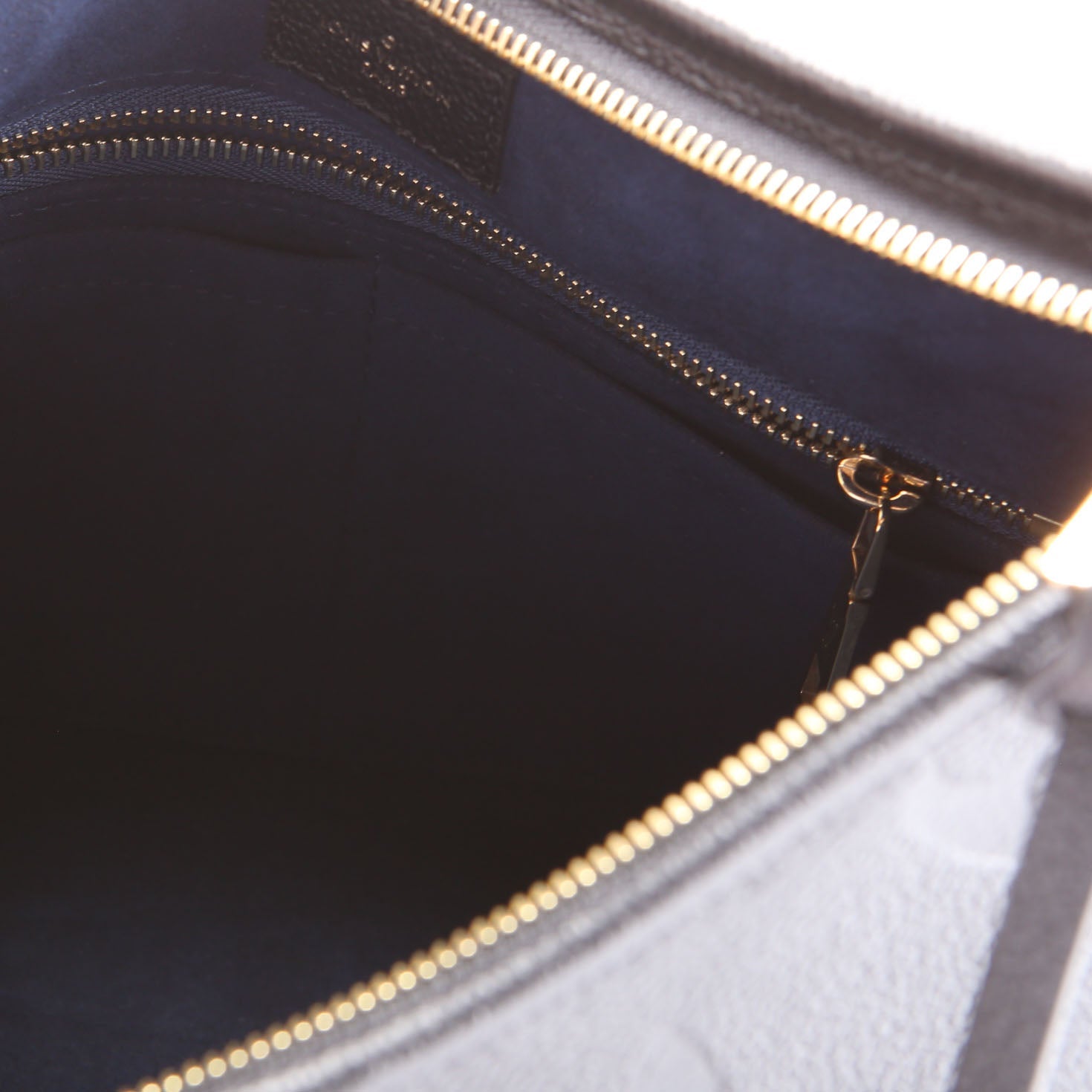 Louis Vuitton Carryall PM Zip Empreinte Black