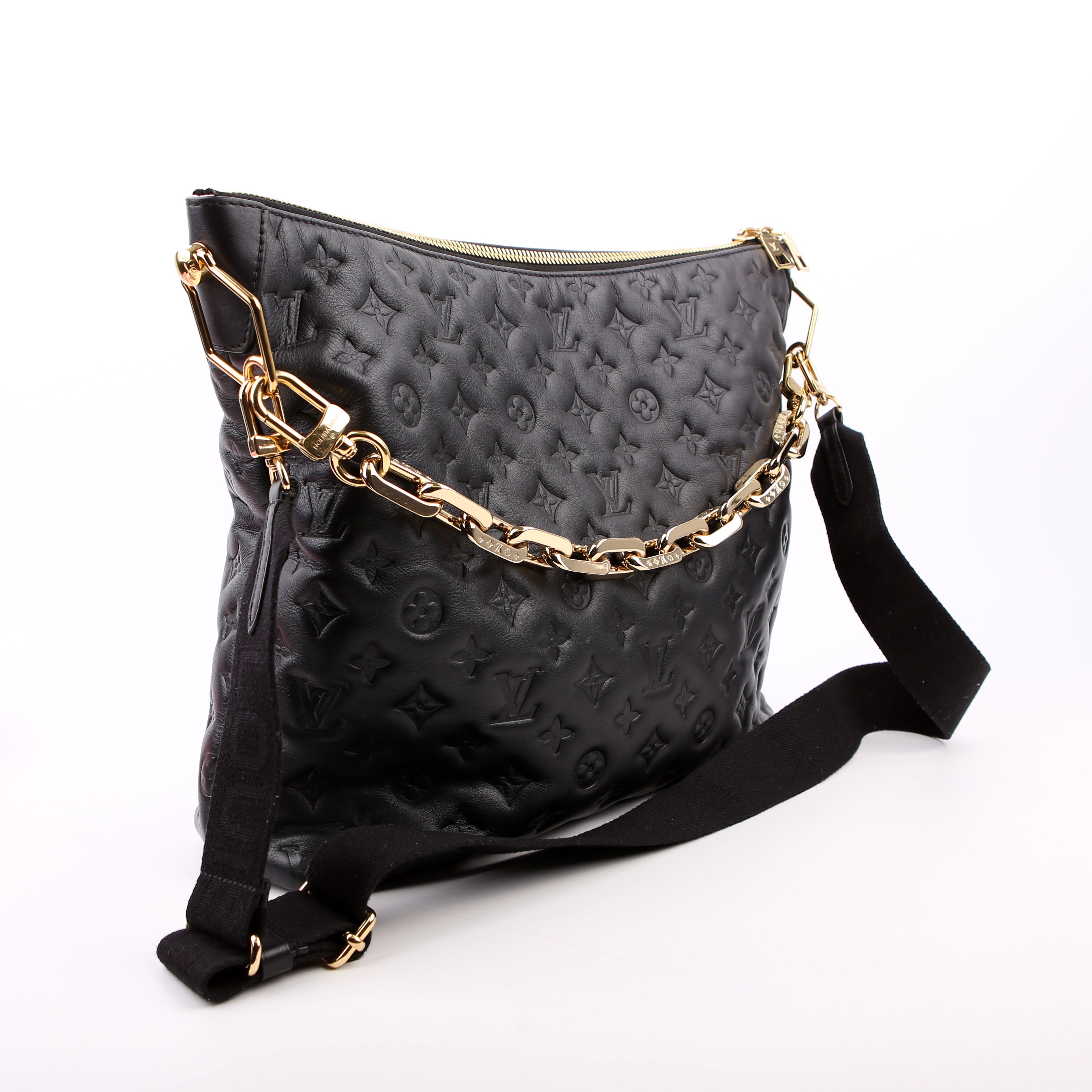 Louis Vuitton Coussin Hobo MM Lambskin Black