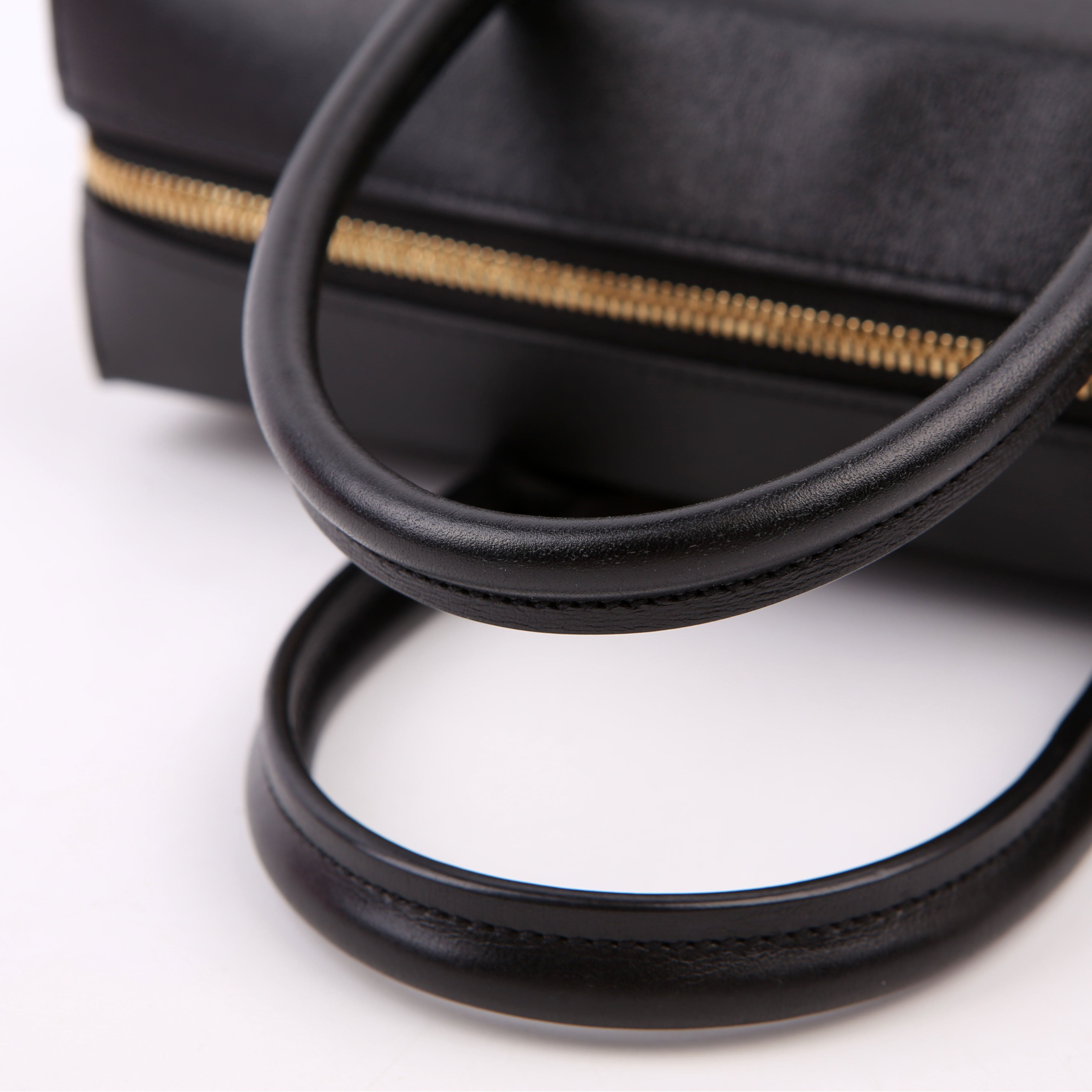Louis Vuitton City Malle MM Reverse Monogram Black