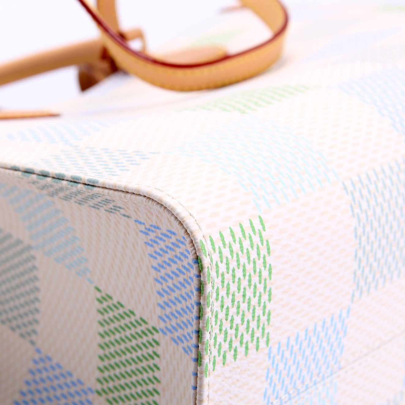 Louis Vuitton ONTHEGO MM Damier Giant