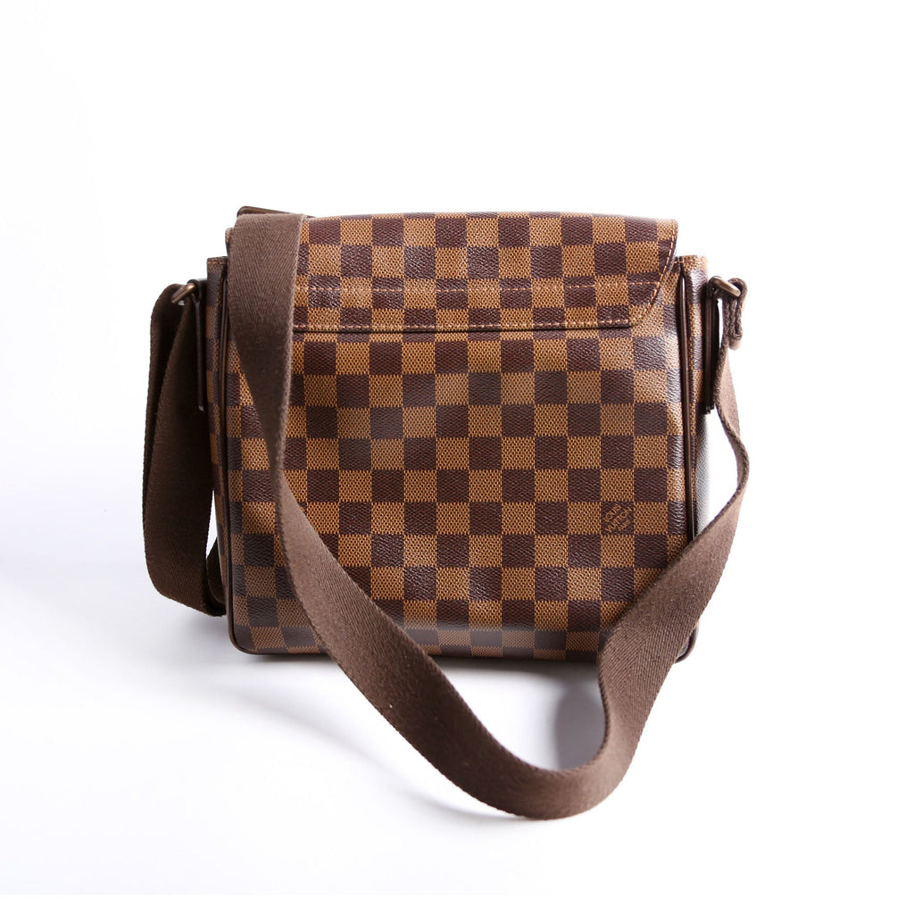 Louis Vuitton District PM Damier Ebene