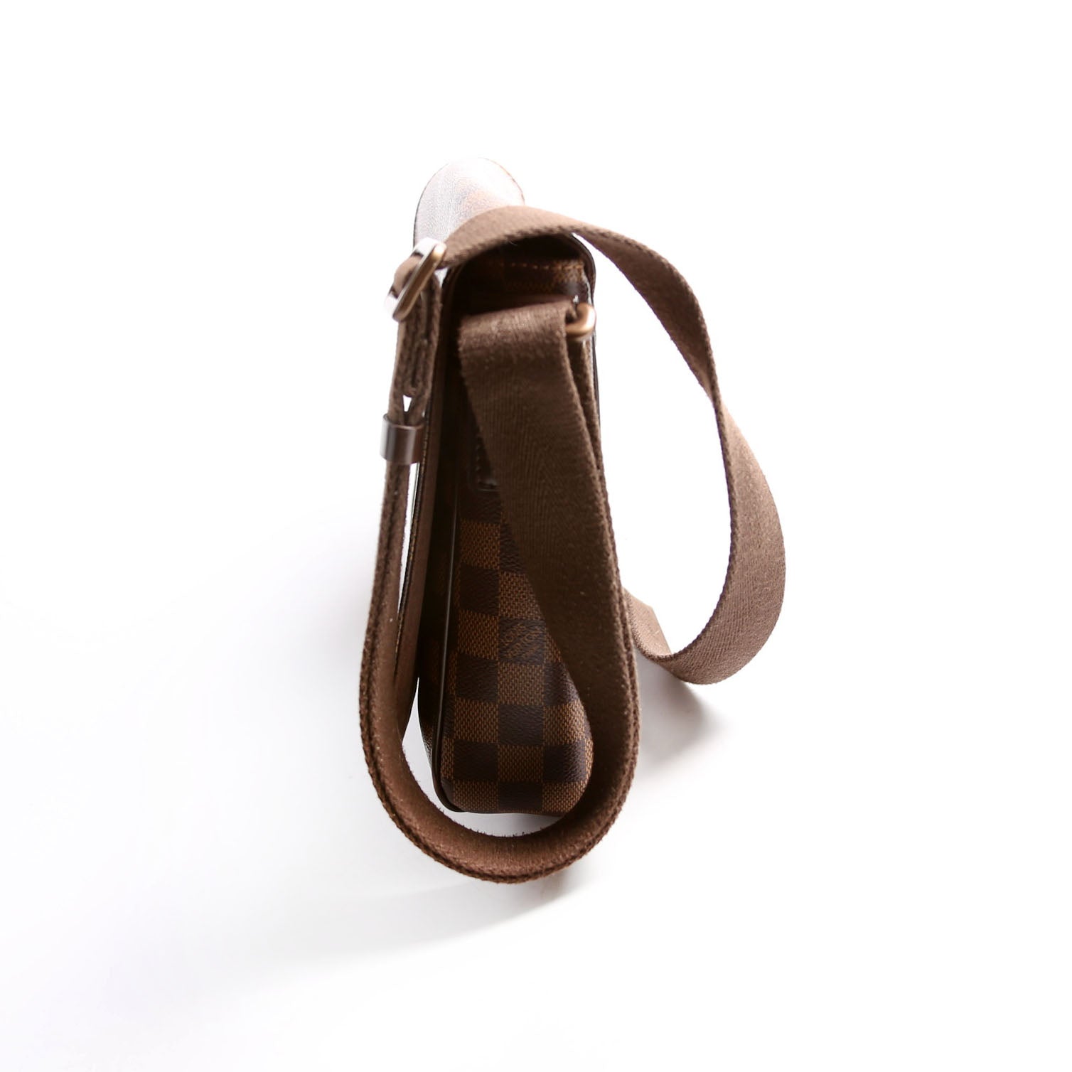 Louis Vuitton District PM Damier Ebene