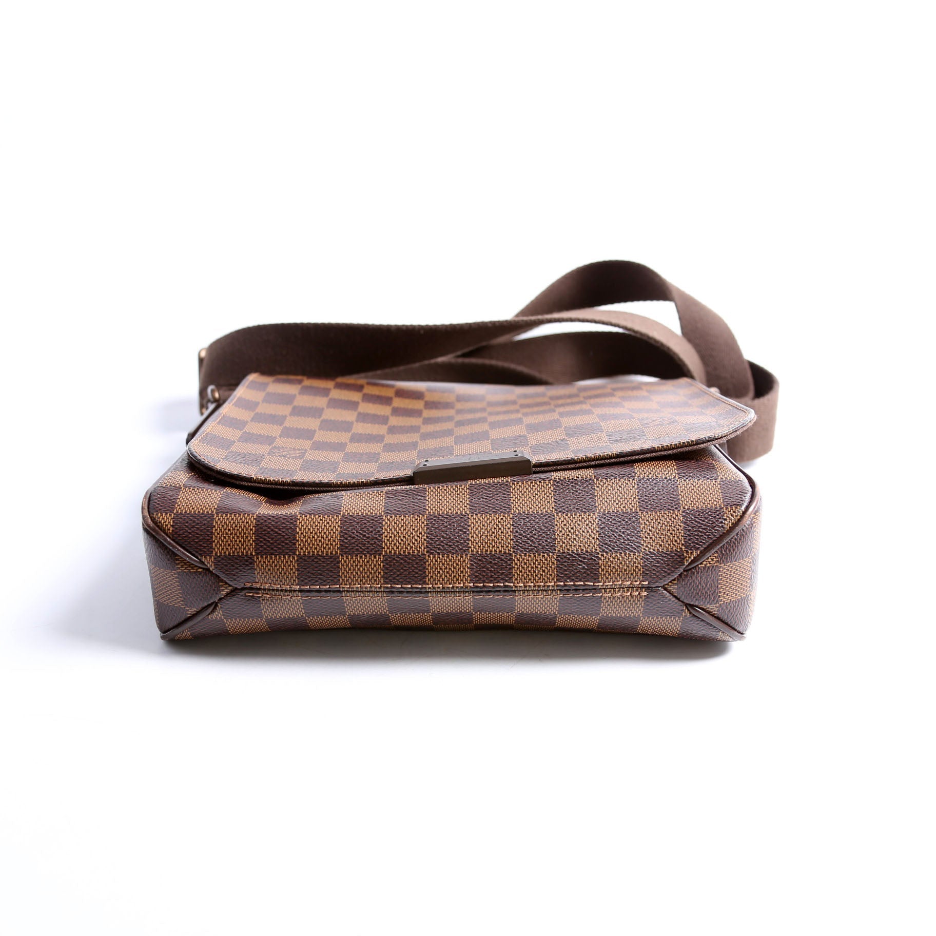 Louis Vuitton District PM Damier Ebene