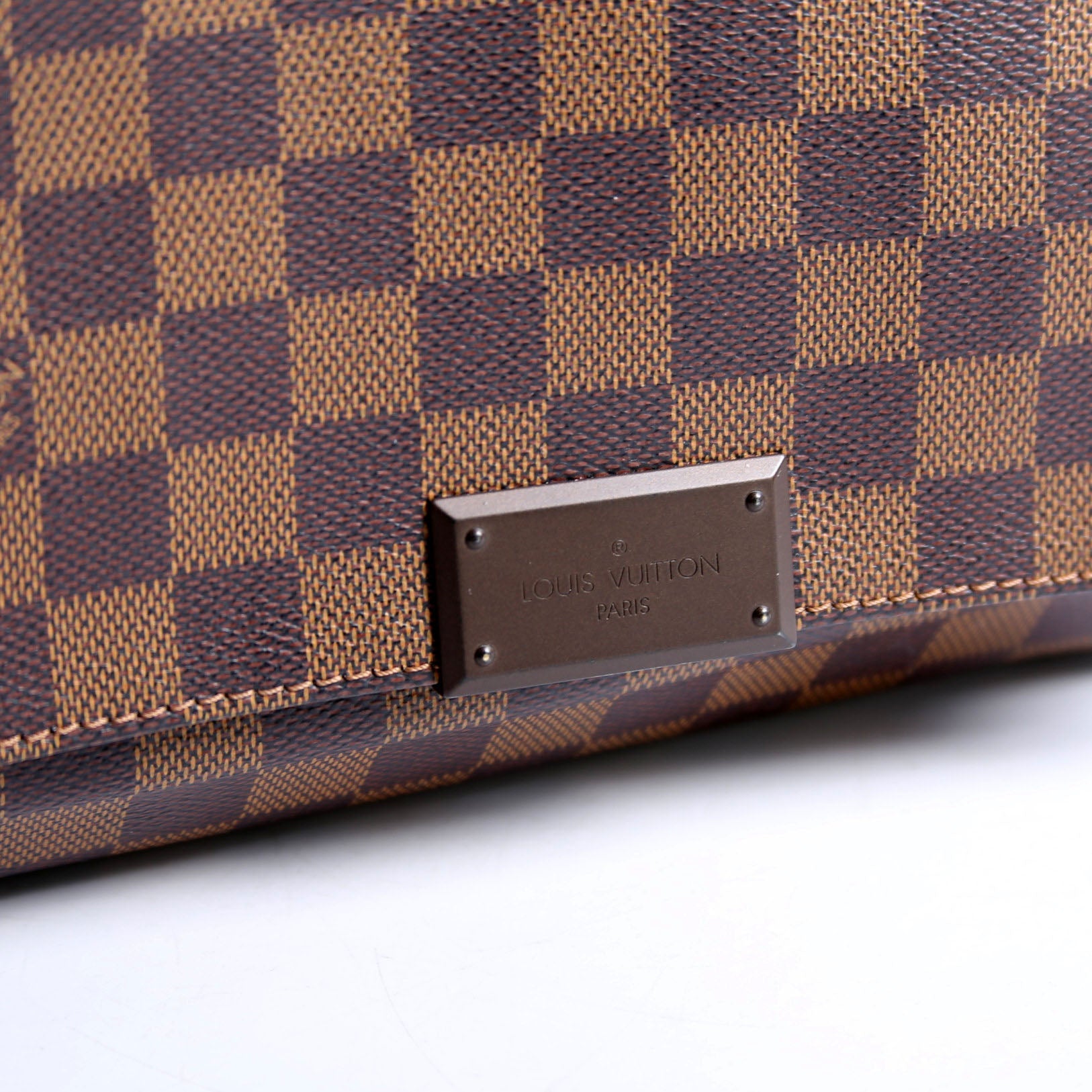 Louis Vuitton District PM Damier Ebene