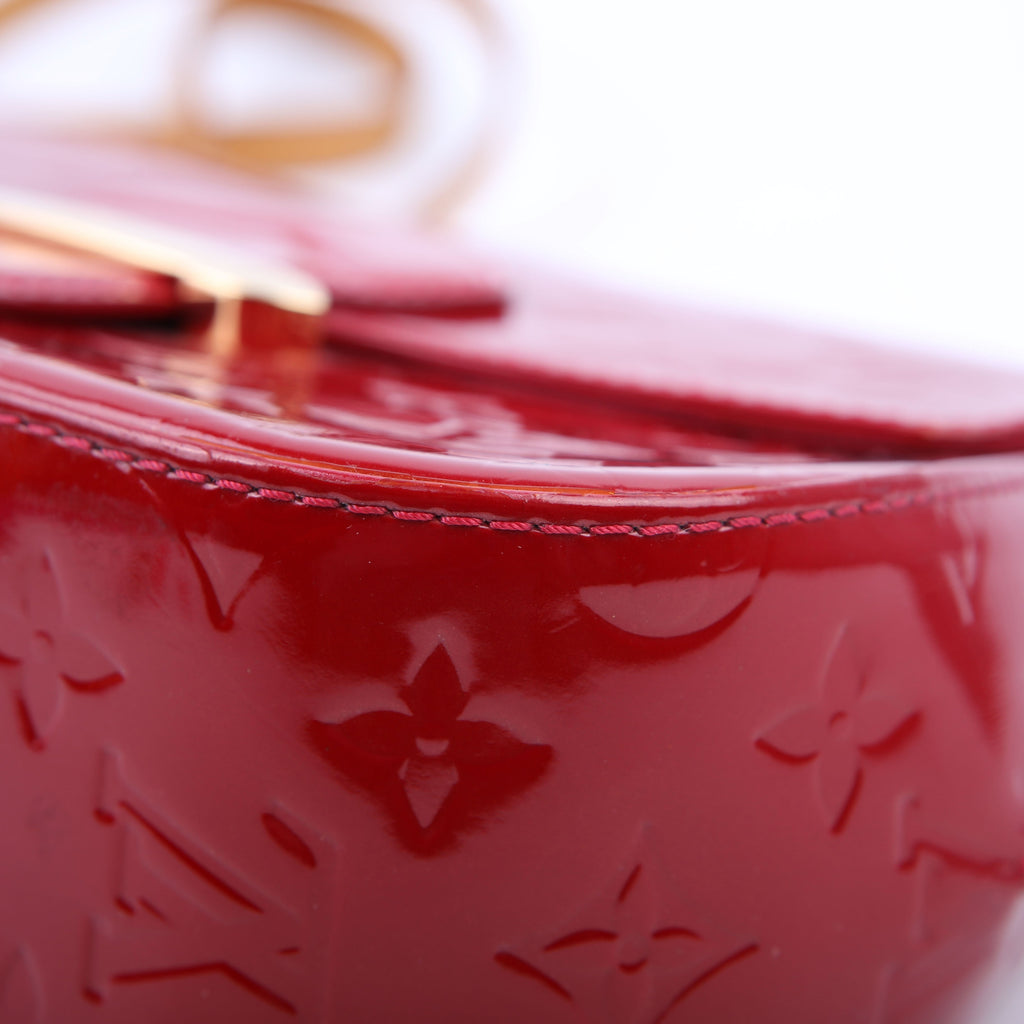 Louis Vuitton Bellflower PM Vernis Red