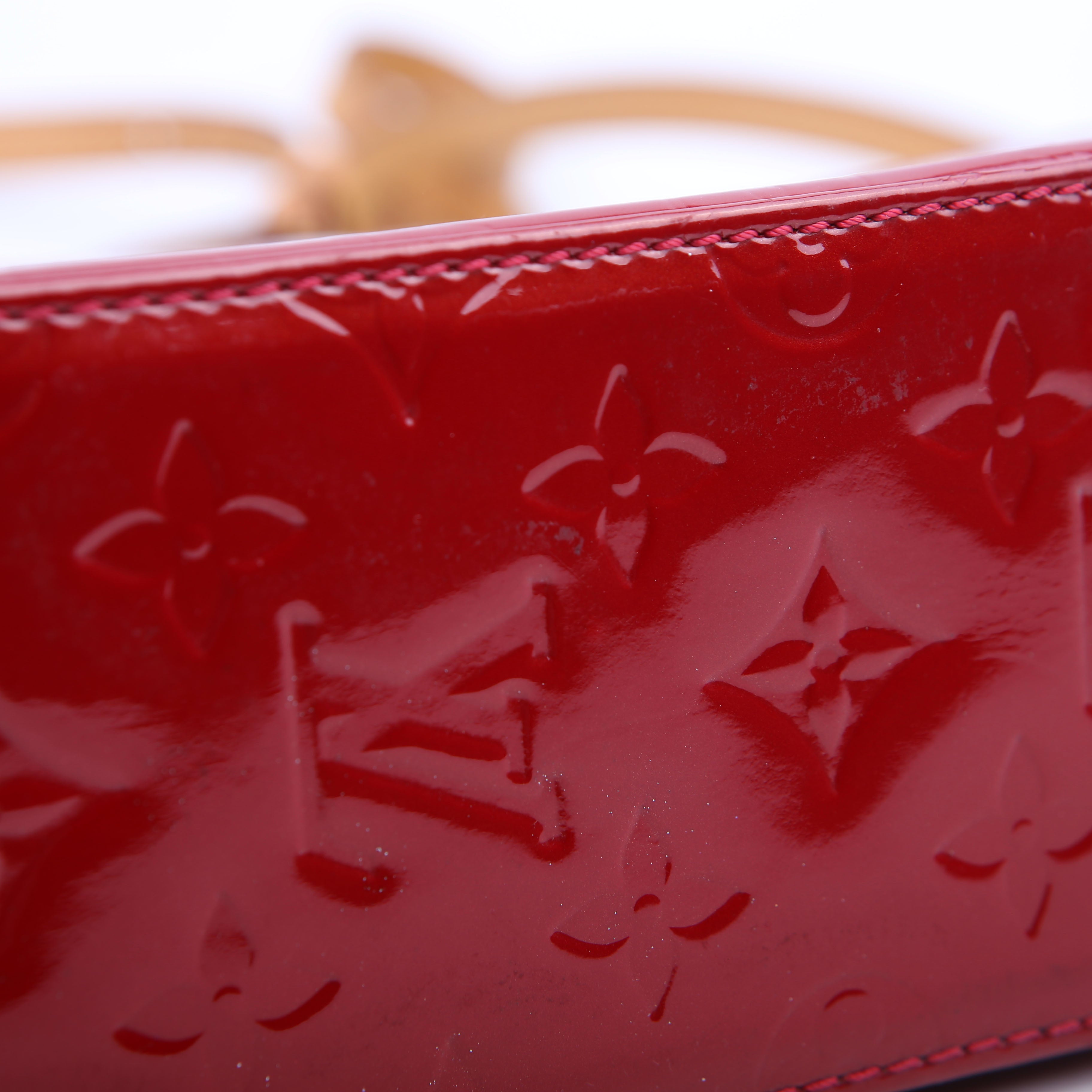 Louis Vuitton Bellflower PM Vernis Red