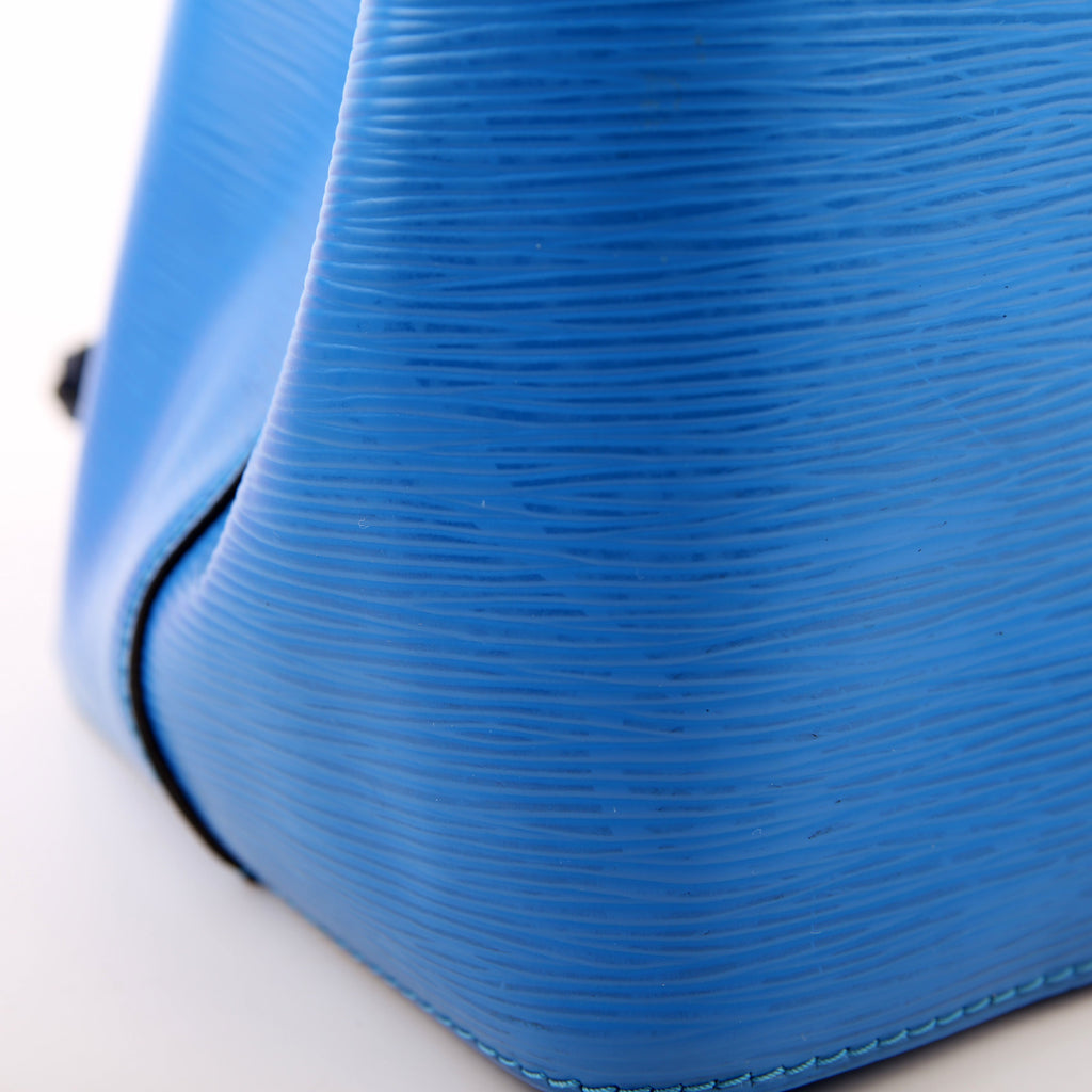 Louis Vuitton Neonoe MM Epi Blue