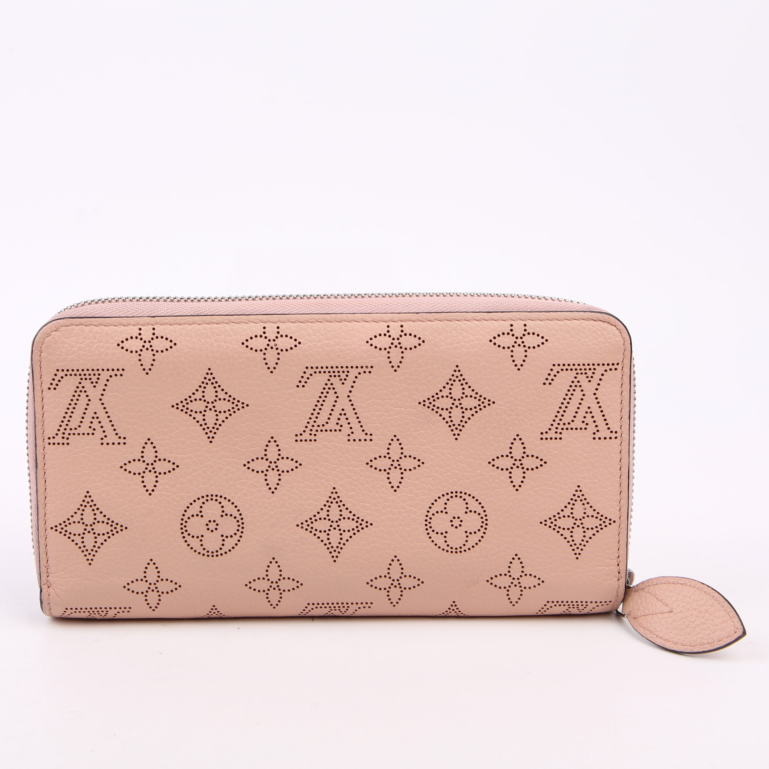 Louis Vuitton Zippy Wallet Mahina Pink