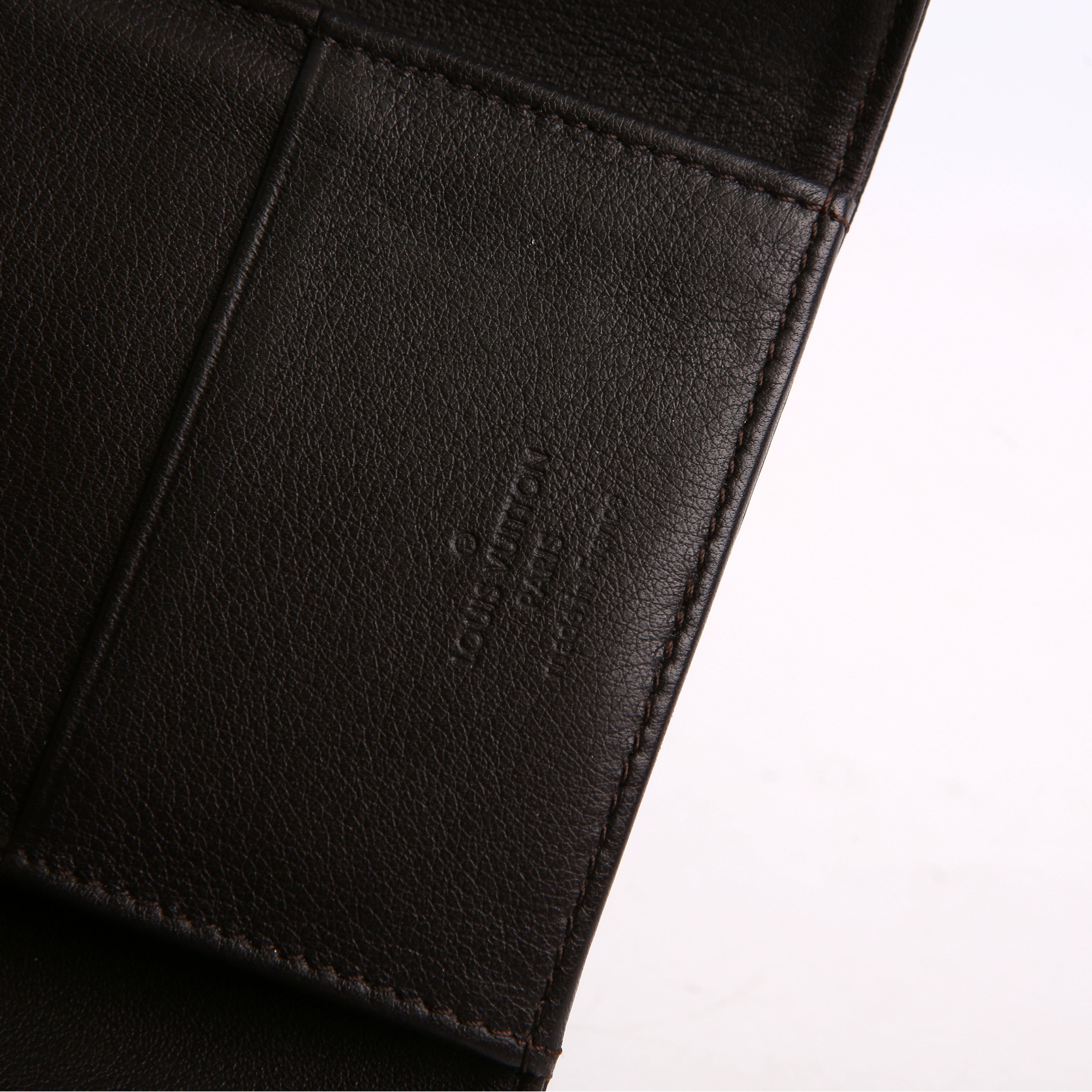 Louis Vuitton Amelia Wallet Mahina Brown