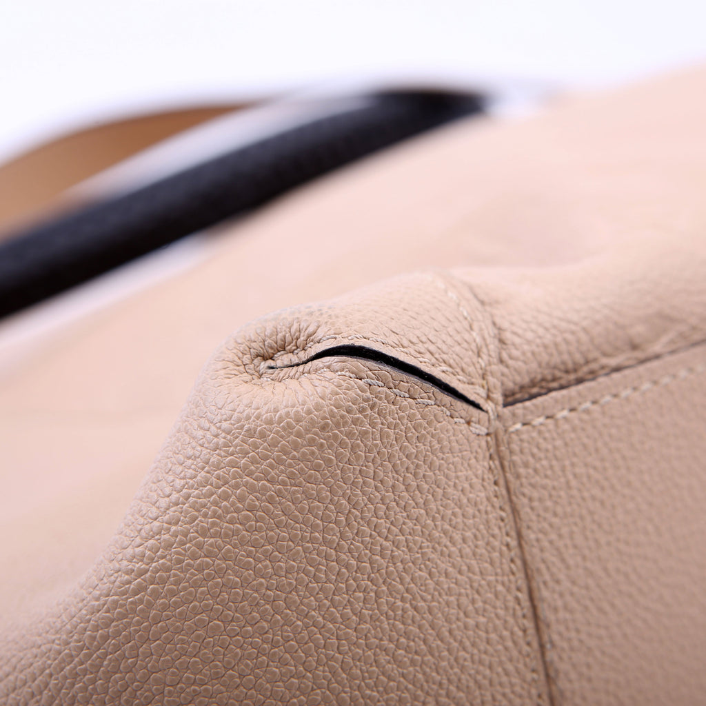 Louis Vuitton Bagatelle Hobo Empreinte Beige/Black