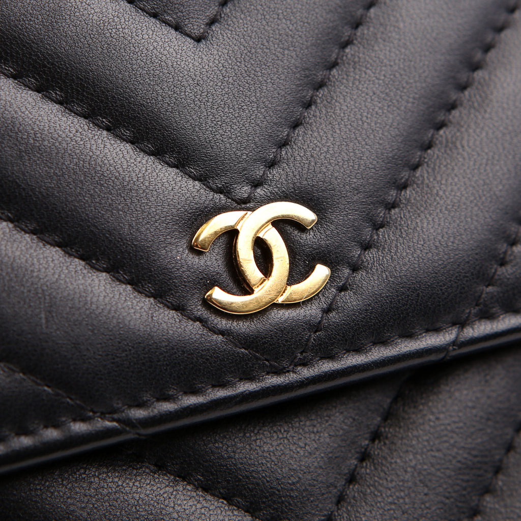 Chanel WOC Chevron Square Calfskin 24M Black
