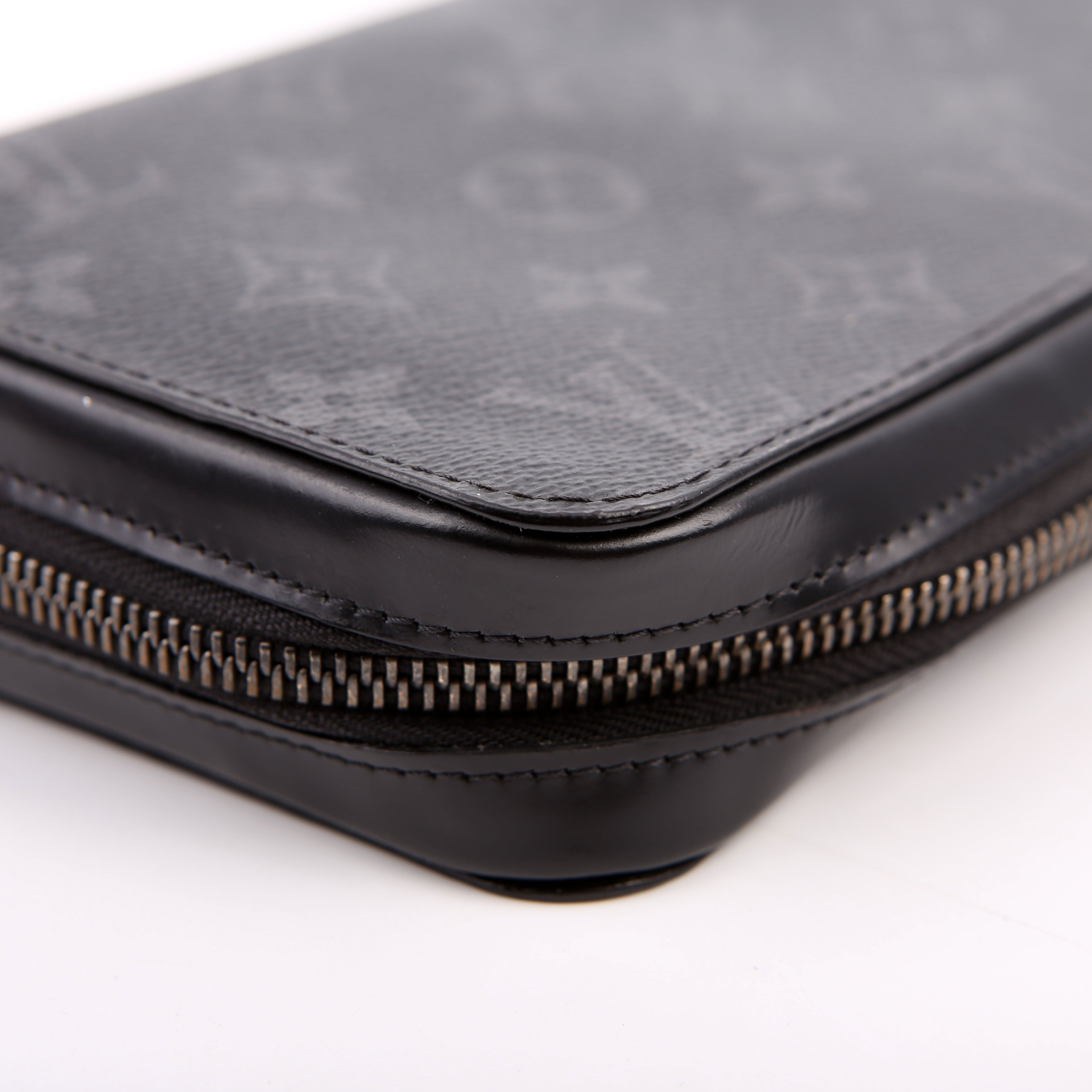 Louis Vuitton Zippy XL Monogram Eclipse