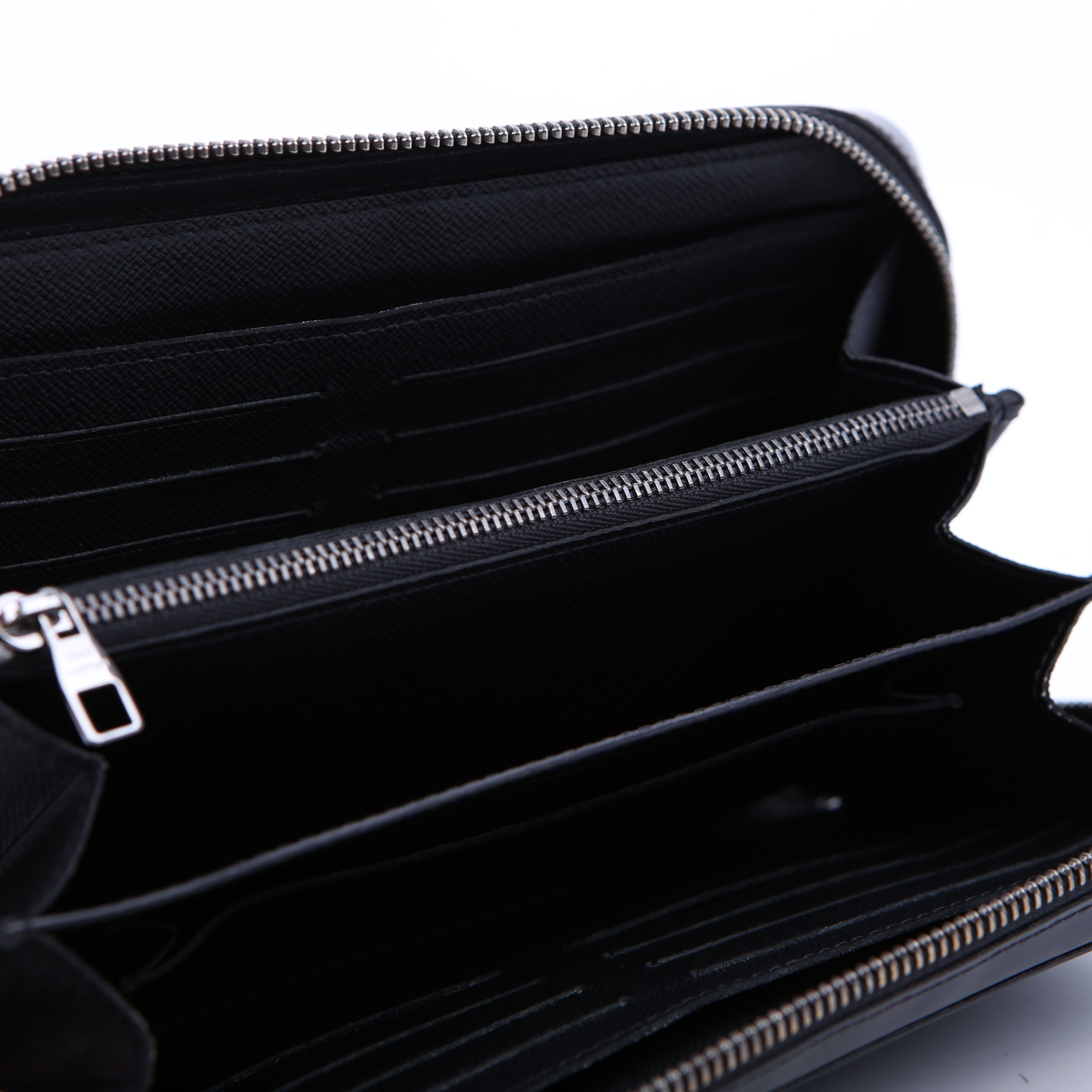 Louis Vuitton Zippy XL Monogram Eclipse