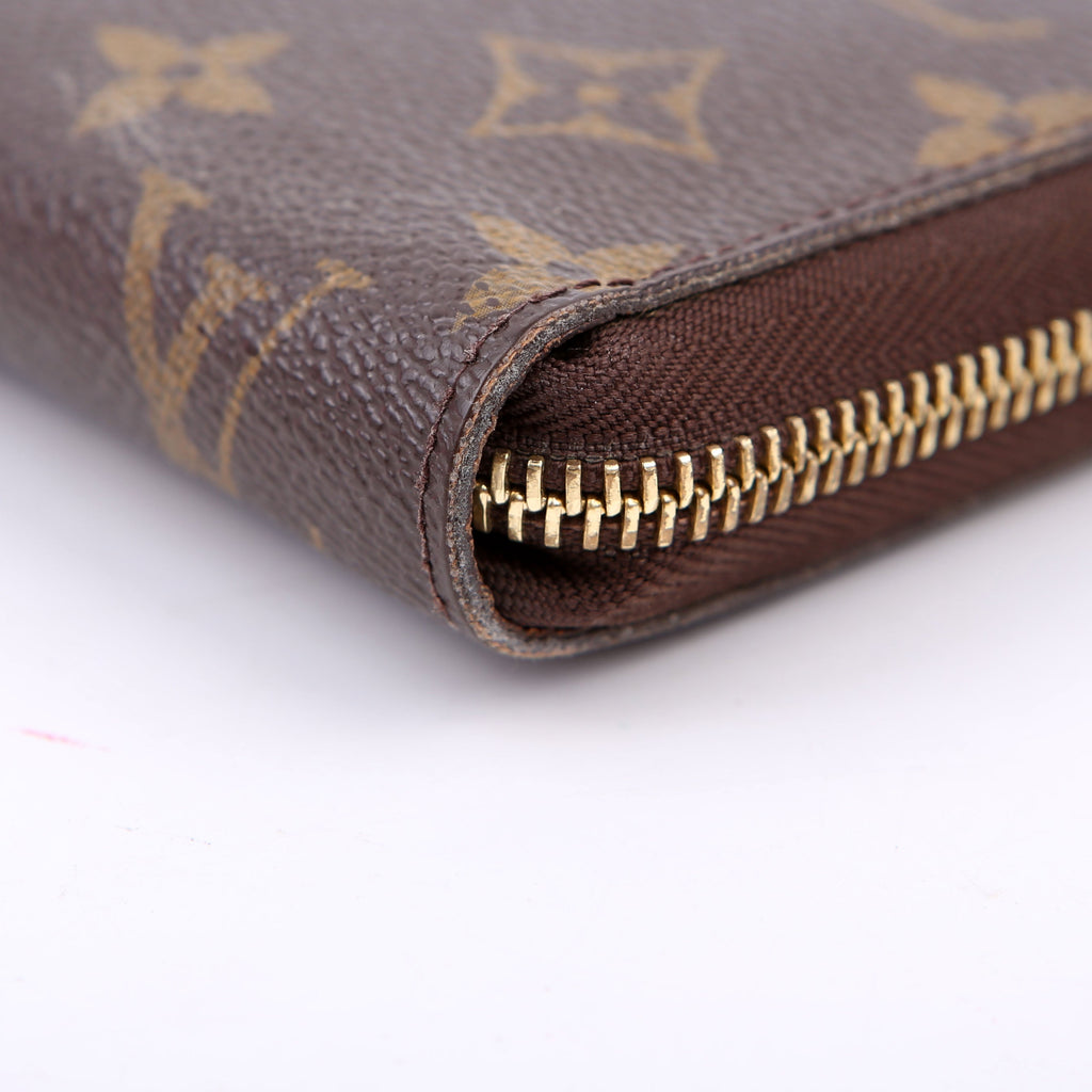 Louis Vuitton Zippy Organizer Monogram