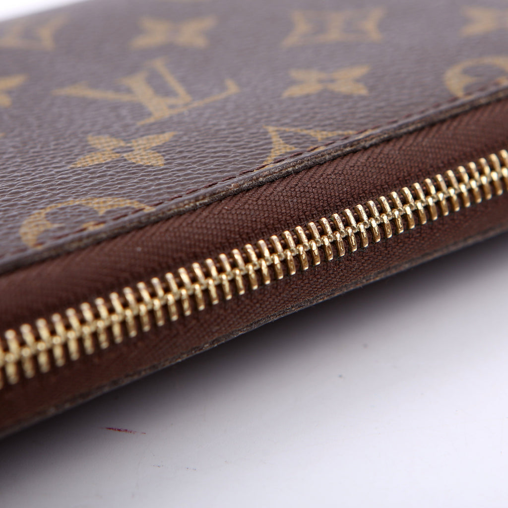 Louis Vuitton Zippy Organizer Monogram