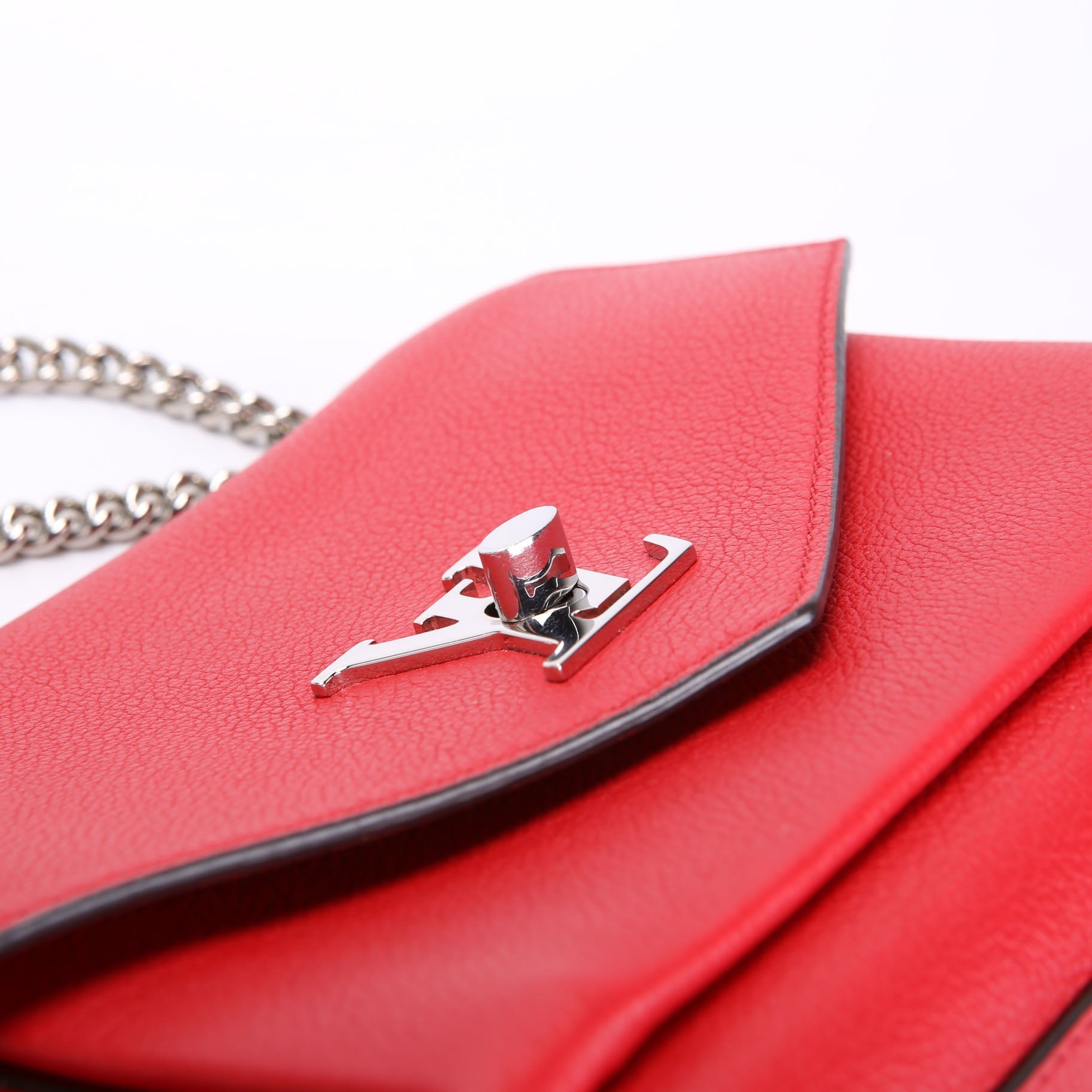 Louis Vuitton MyLockMe BB Red