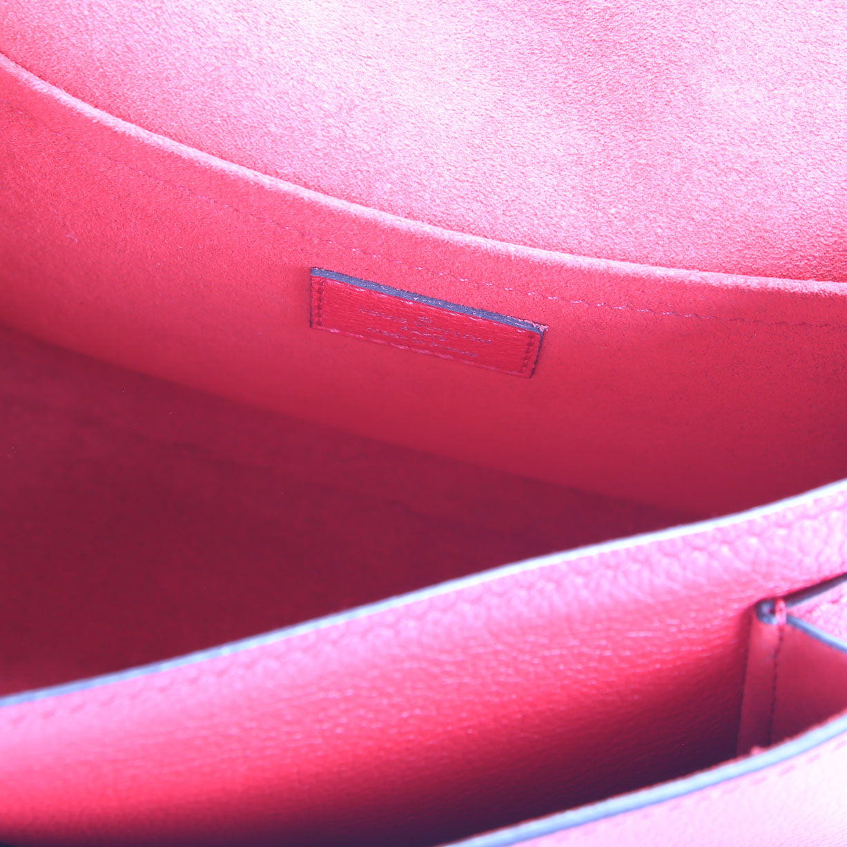 Louis Vuitton MyLockMe BB Red