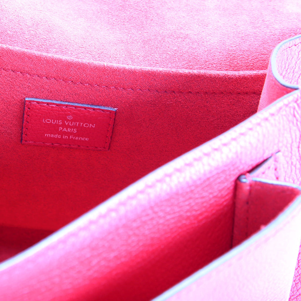 Louis Vuitton MyLockMe BB Red