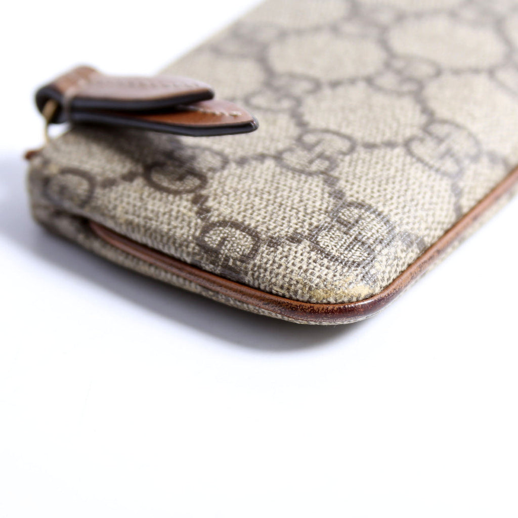 Gucci 447964 GG Supreme Key Case Brown