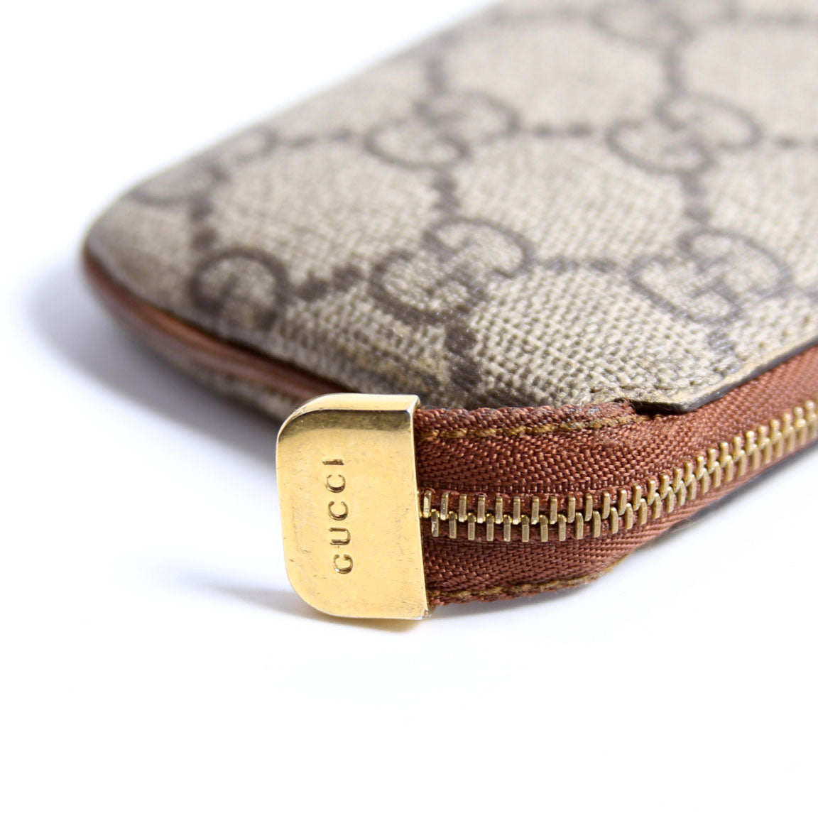 Gucci 447964 GG Supreme Key Case Brown