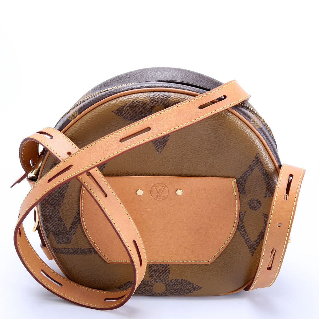 Louis Vuitton Boite Chapeau Reverse Giant Monogram