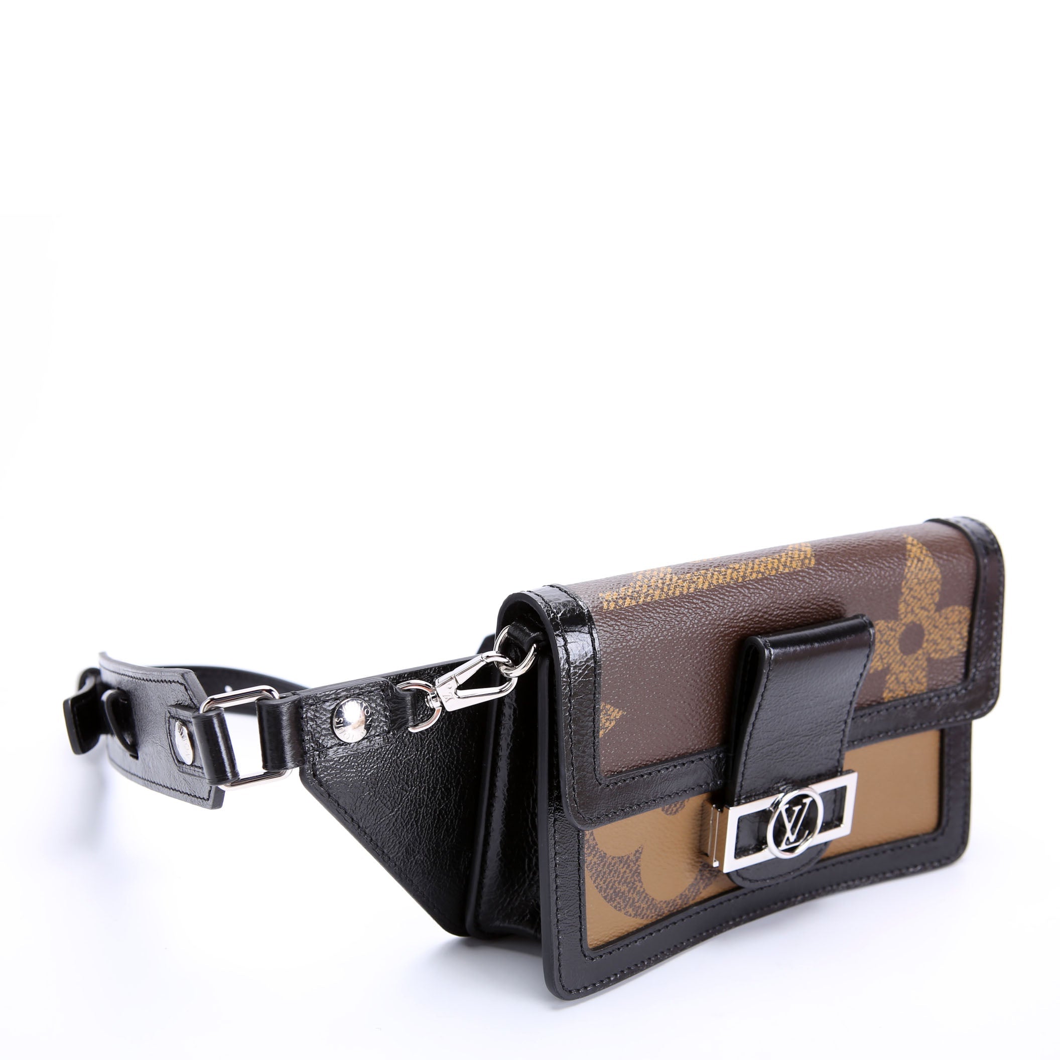 Louis Vuitton Dauphine Belt Bag Reversed Monogram Black