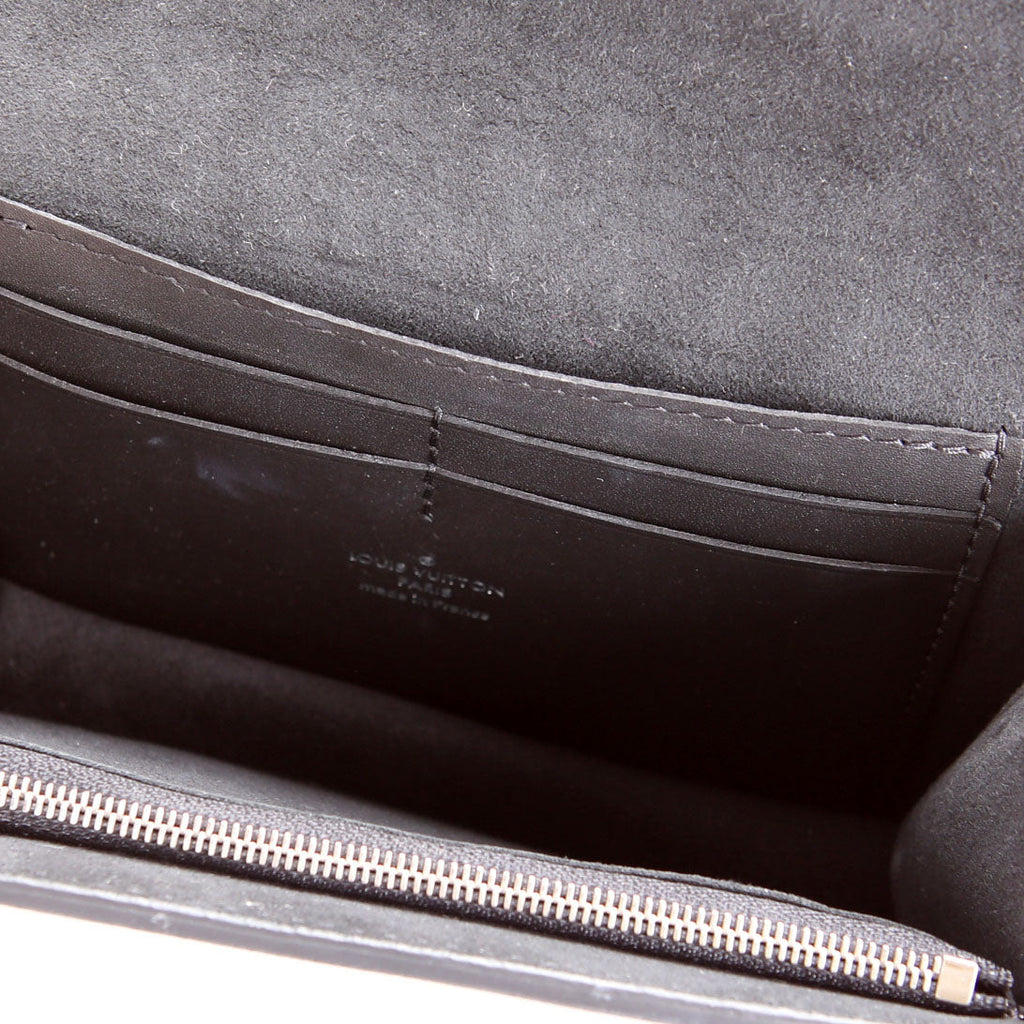 Louis Vuitton Dauphine Belt Bag Reversed Monogram Black