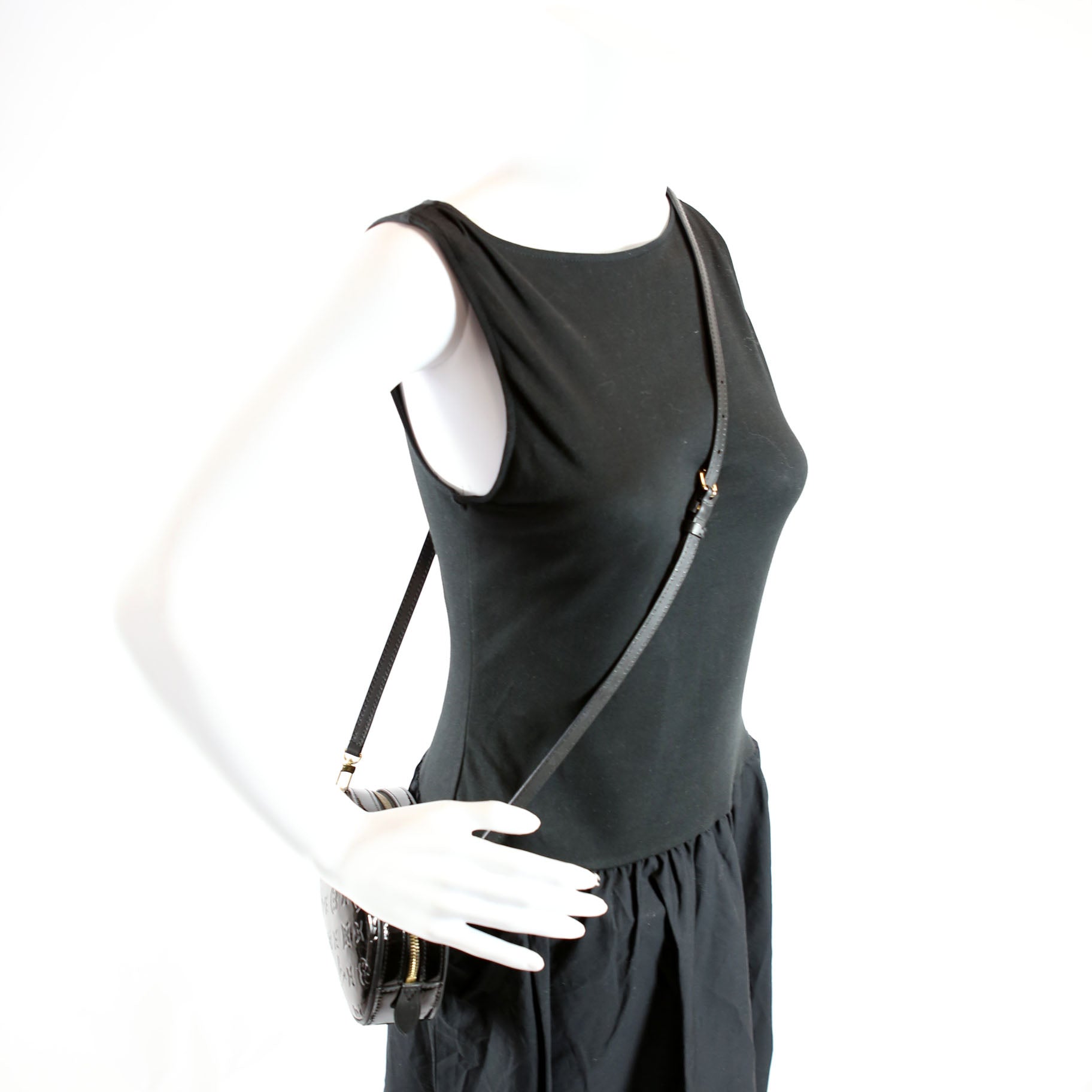 Louis Vuitton Convertible Belt Bag Vernis Black