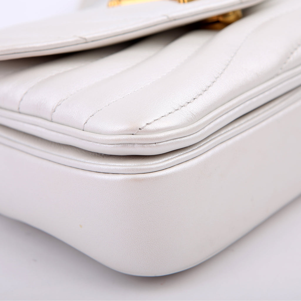Louis Vuitton New Wave Chain Bag PM White