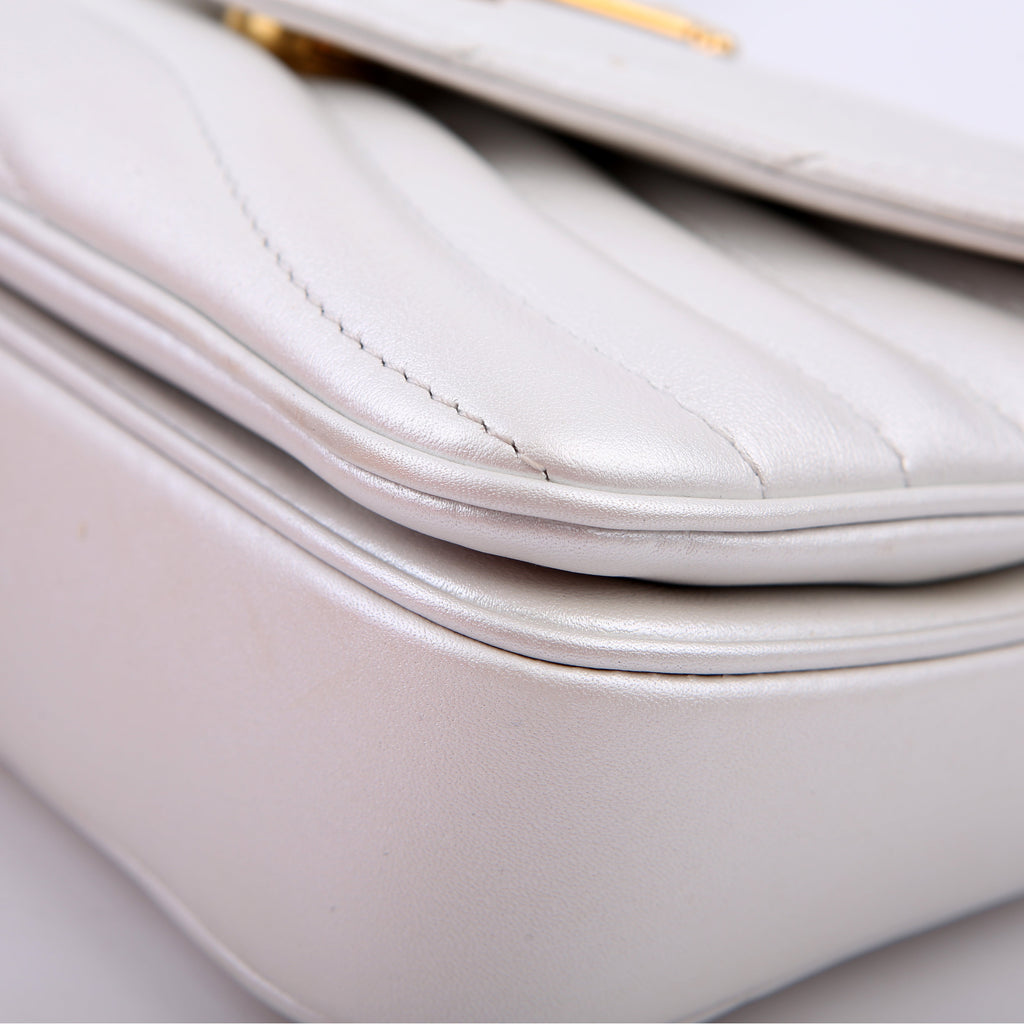 Louis Vuitton New Wave Chain Bag PM White