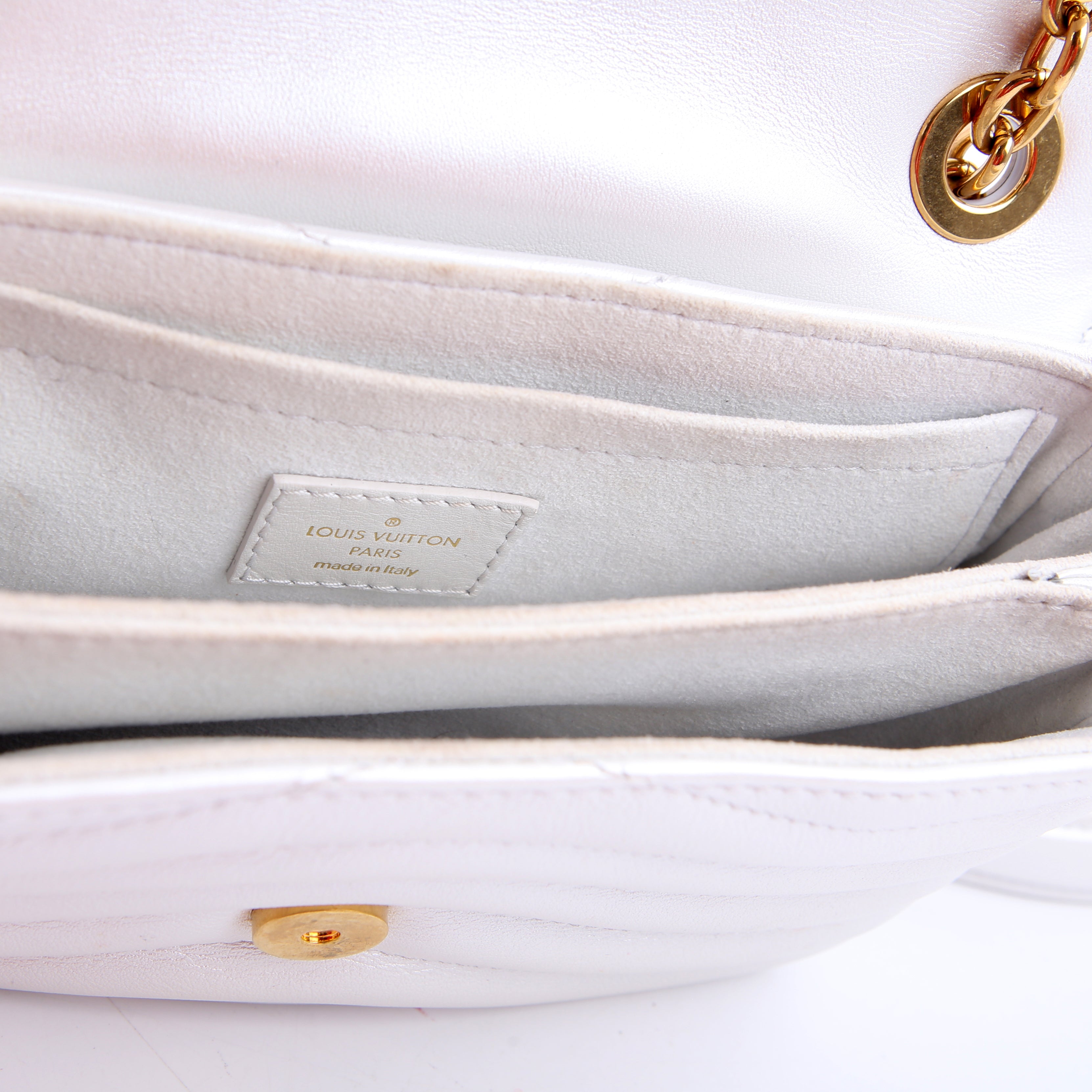 Louis Vuitton New Wave Chain Bag PM White