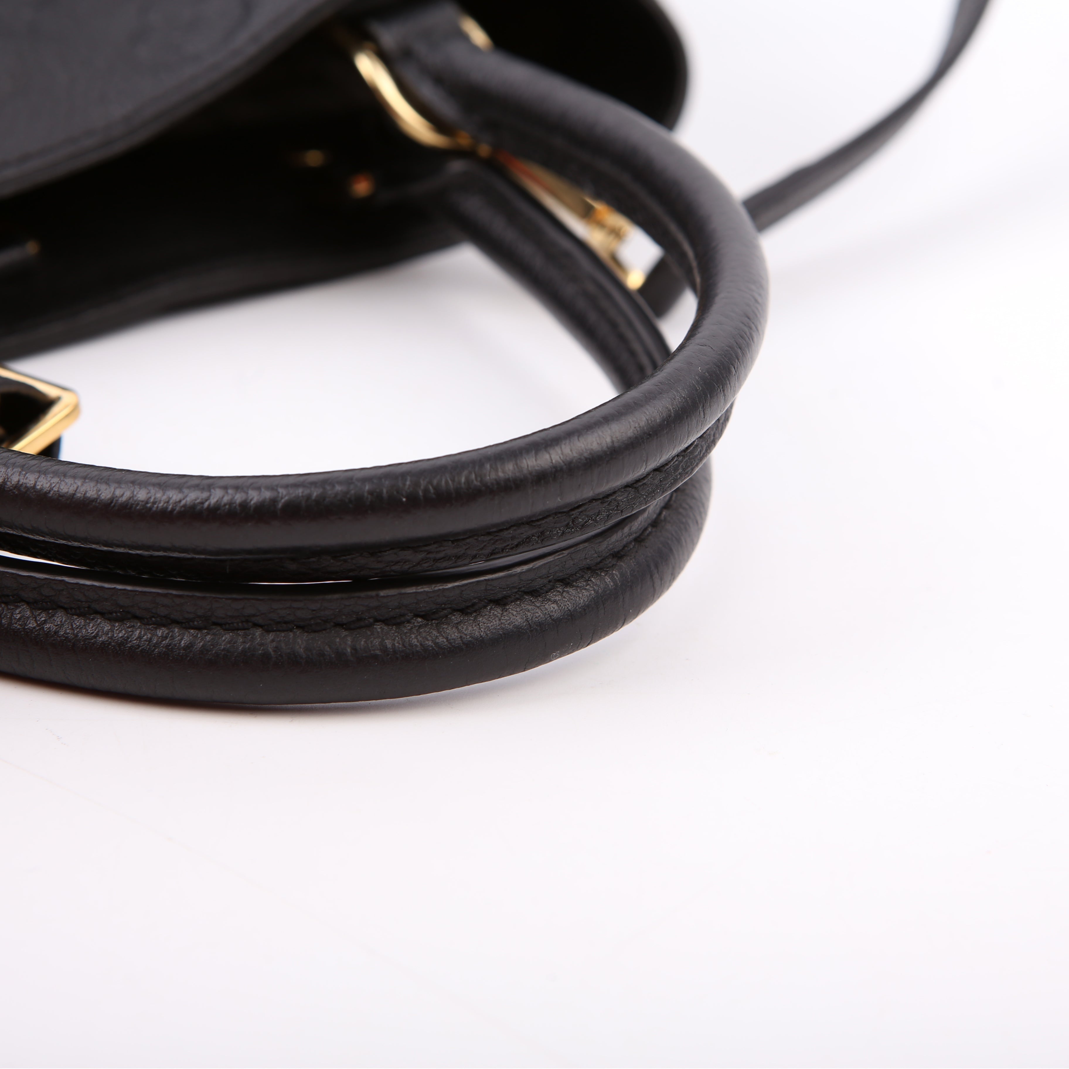 Louis Vuitton Montaigne MM Empreinte Black