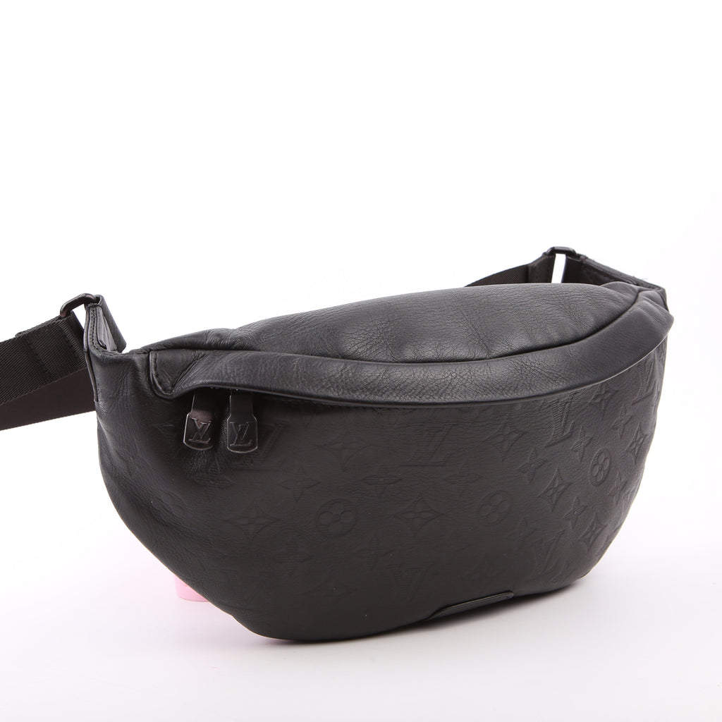 Louis Vuitton Discovery Bumbag Shadow Monogram Black