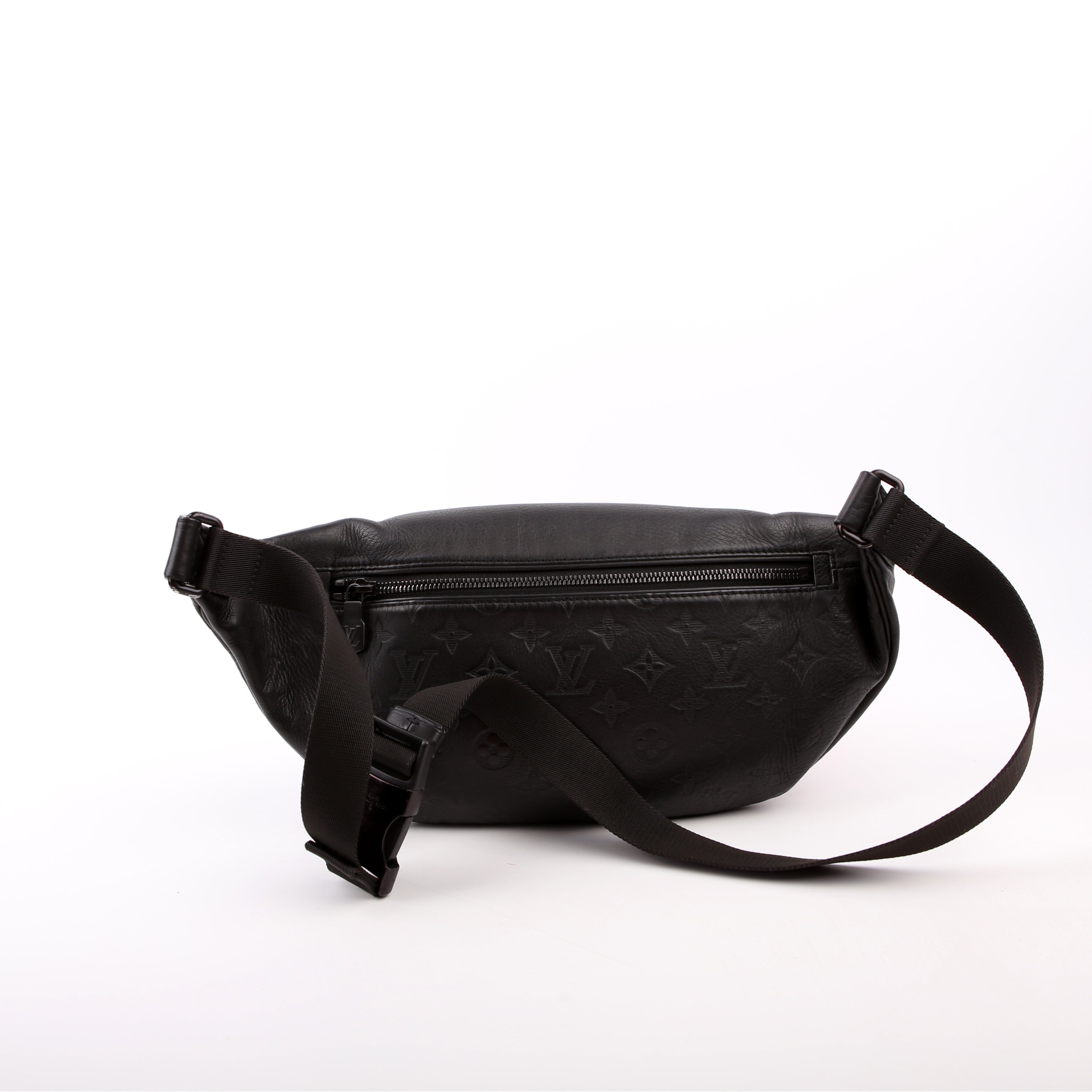 Louis Vuitton Discovery Bumbag Shadow Monogram Black