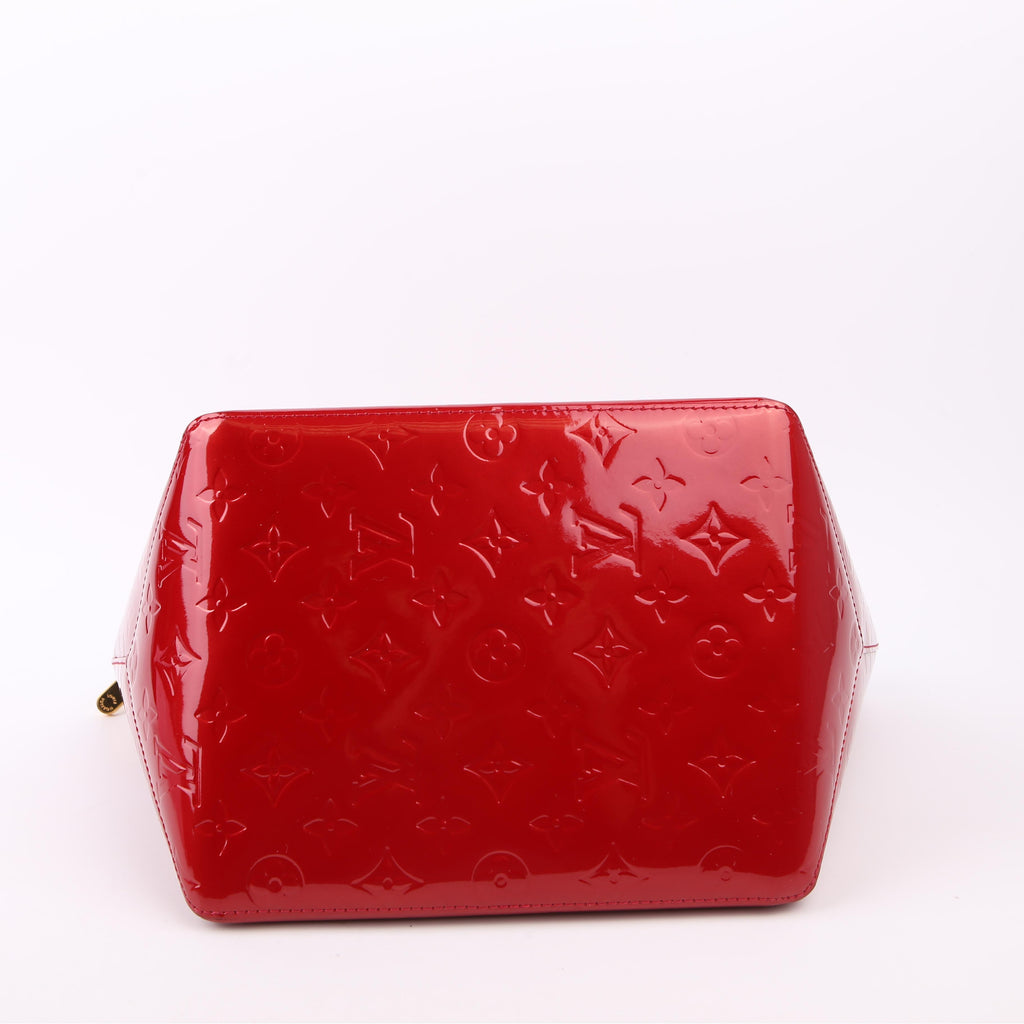 Louis Vuitton Bellevue PM Vernis Red