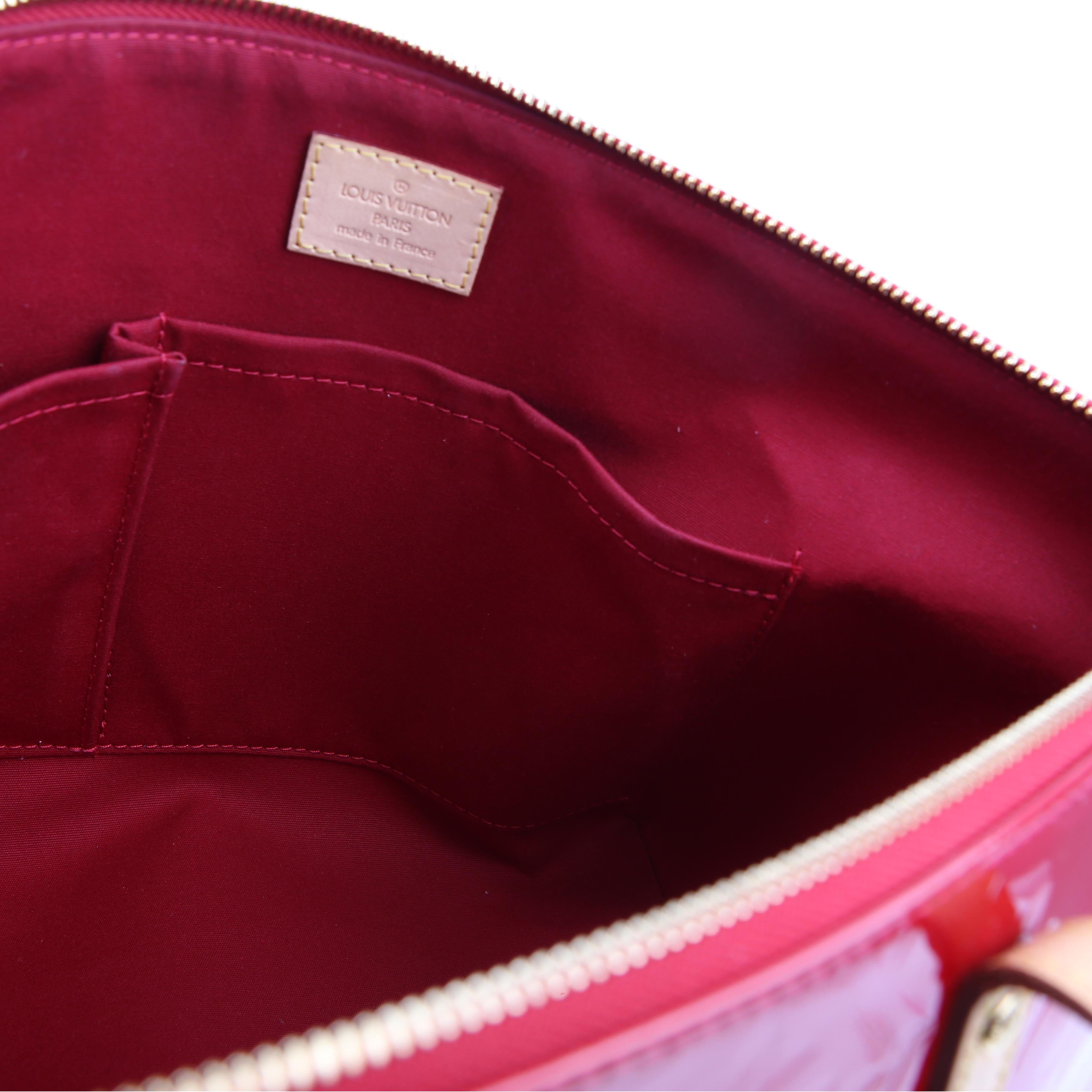 Louis Vuitton Bellevue PM Vernis Red