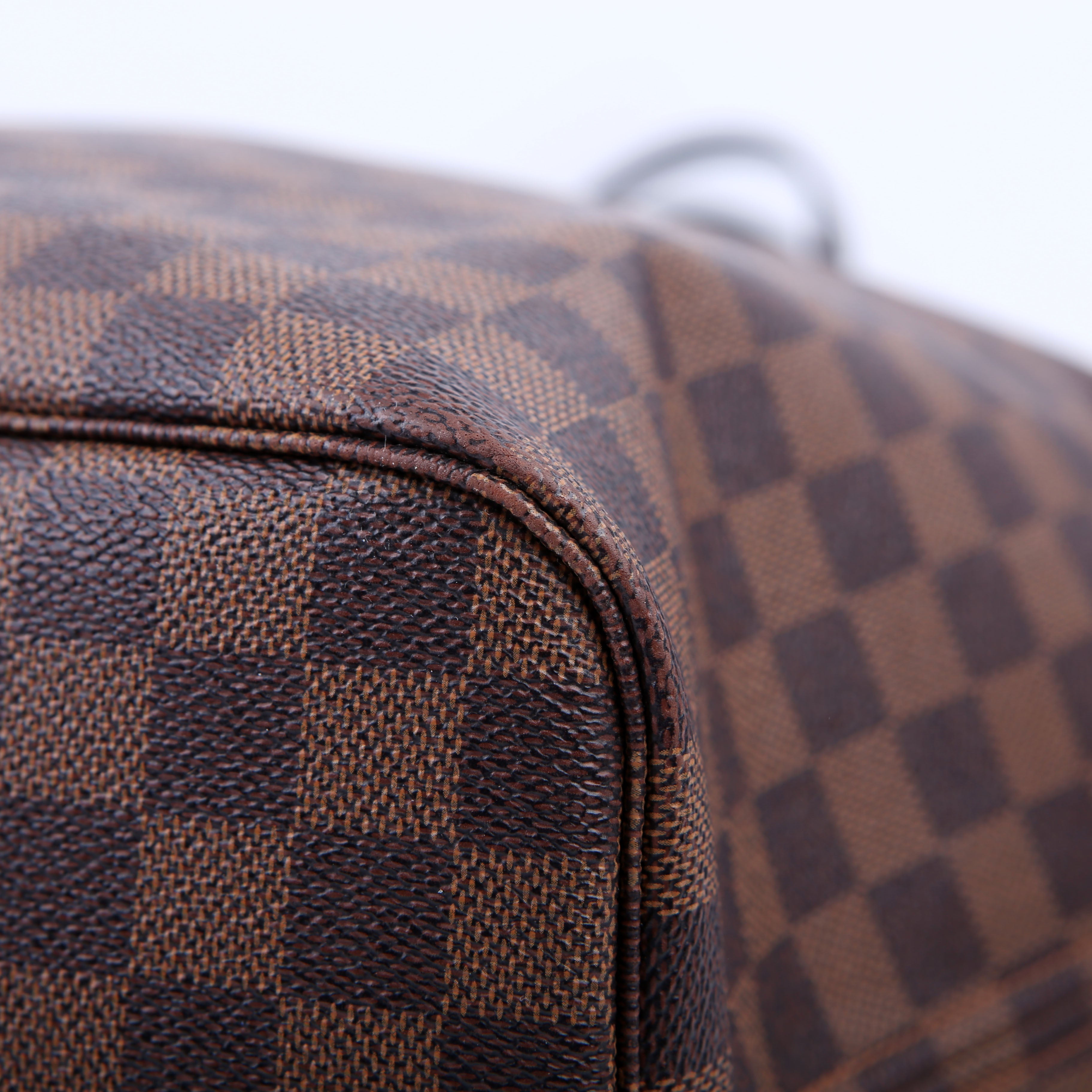 Louis Vuitton Neverfull MM Damier Ebene Red