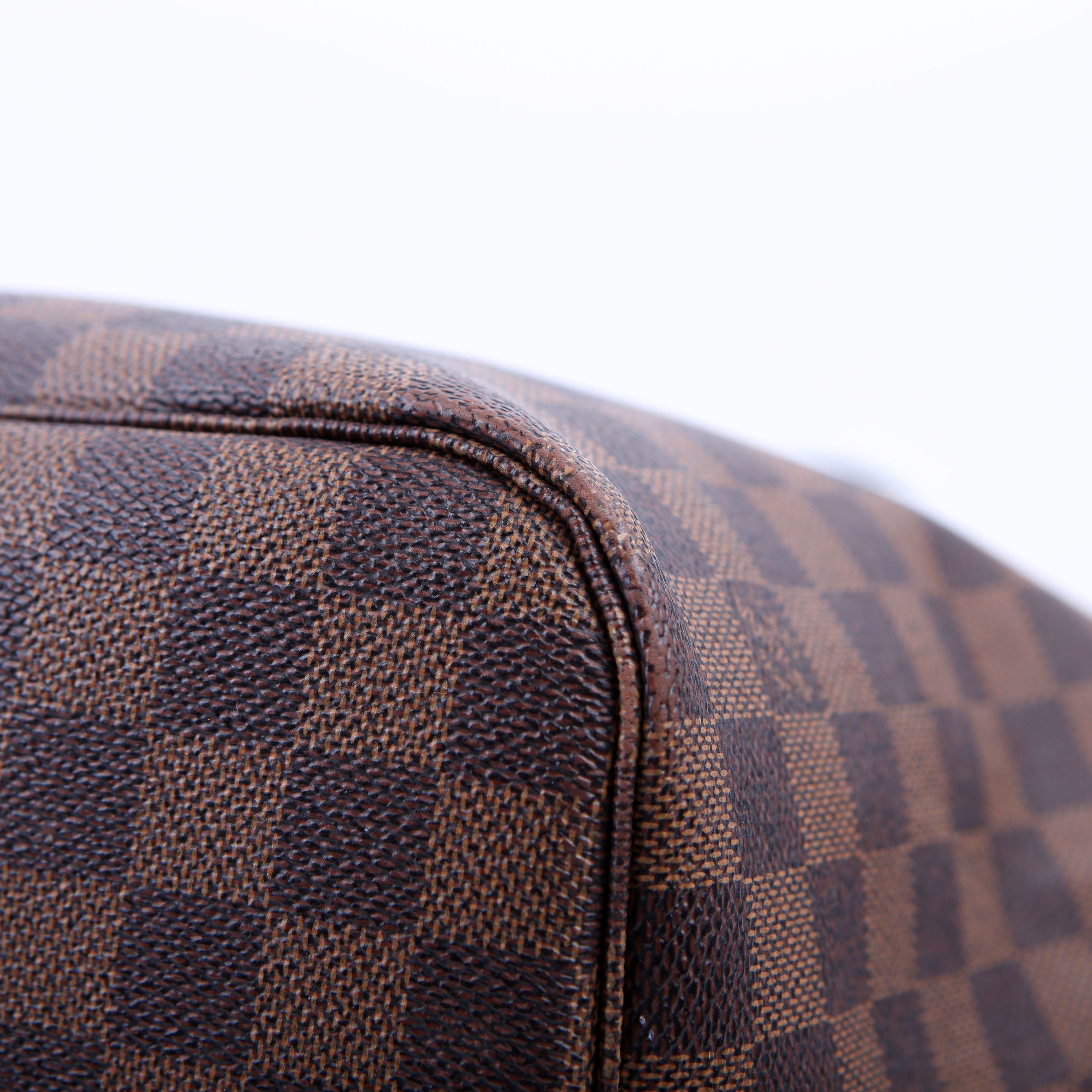 Louis Vuitton Neverfull MM Damier Ebene Red