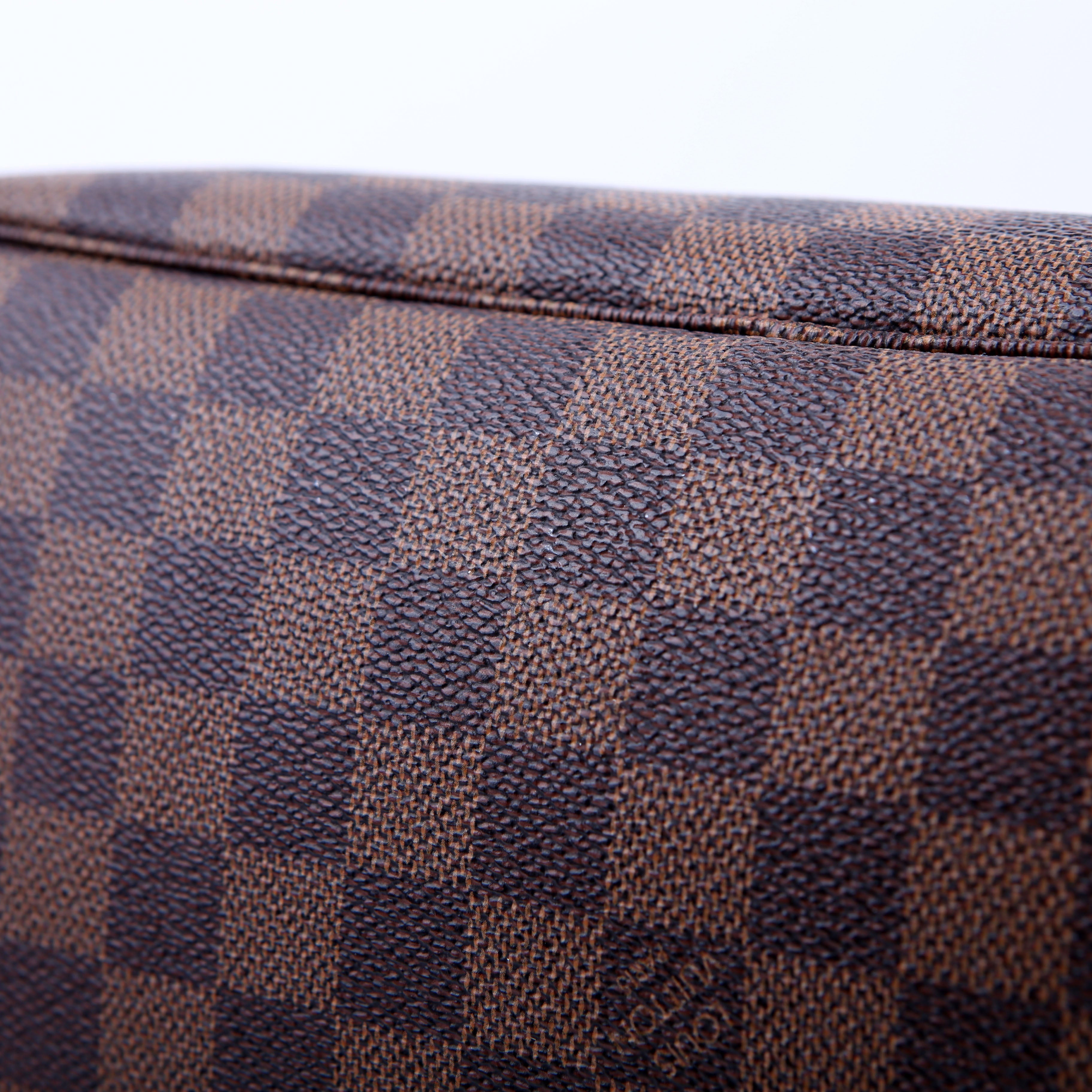 Louis Vuitton Neverfull MM Damier Ebene Red