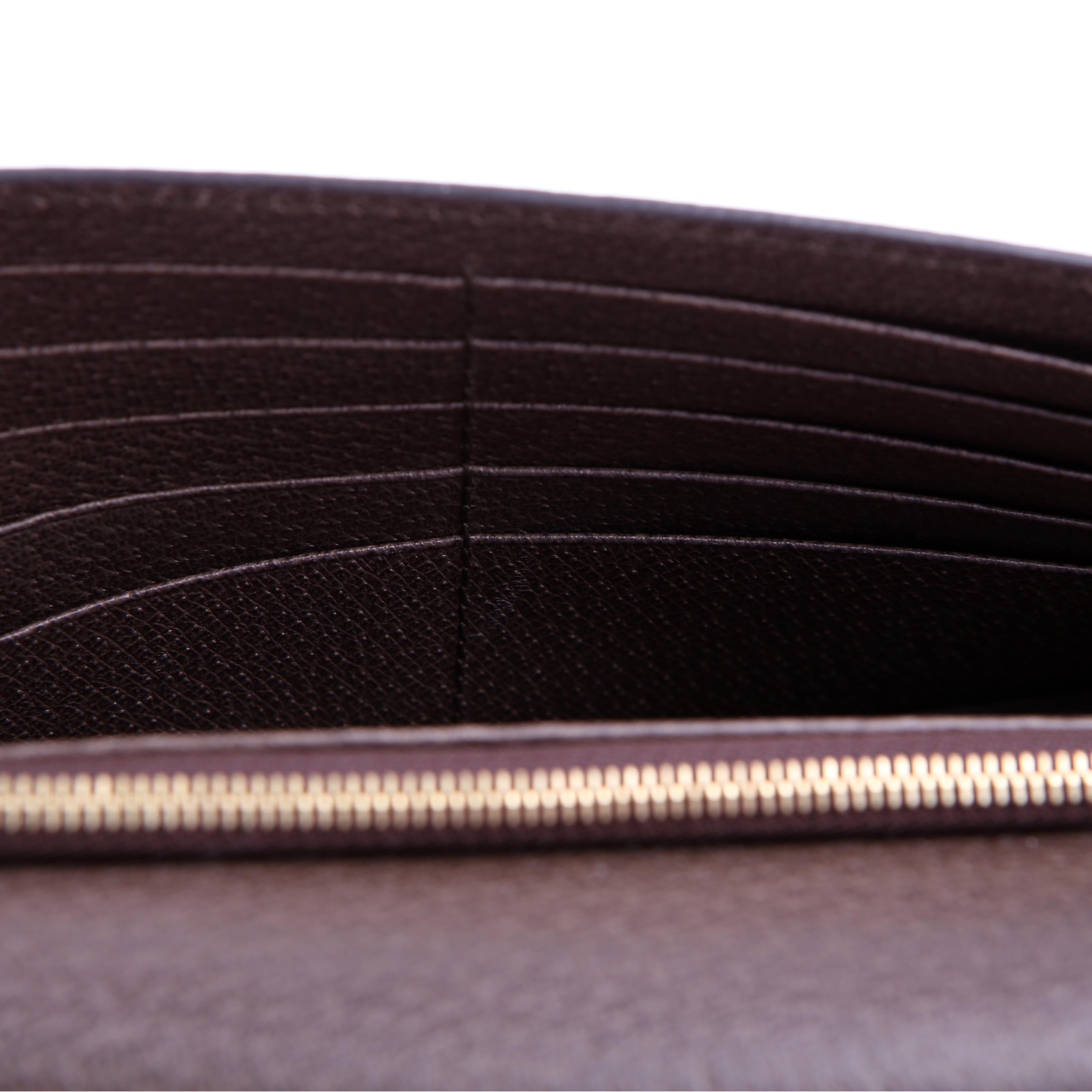 Gucci 452348 GG Supreme Bengal Chain Wallet