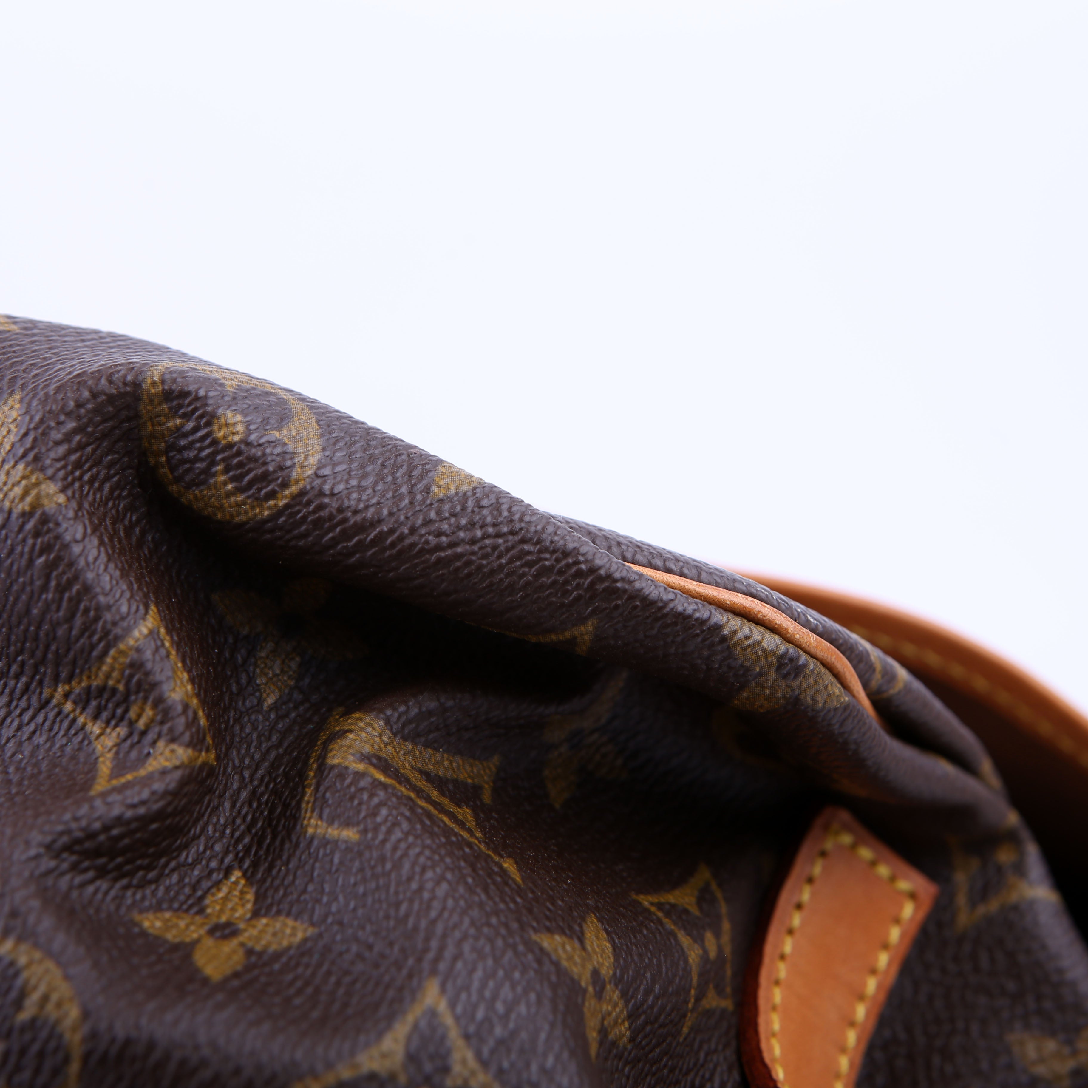 Louis Vuitton Saumur 35 Monogram