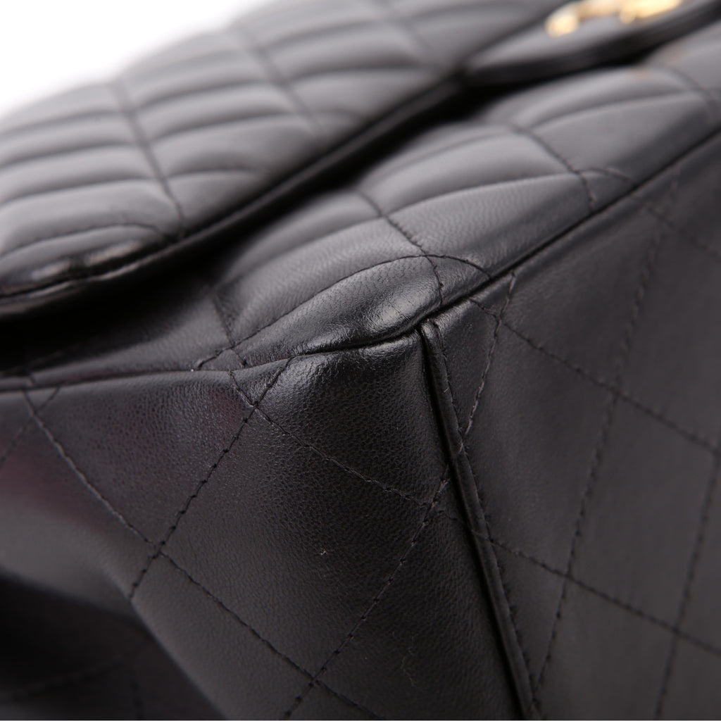 Chanel Classic Flap Maxi Lambskin 16M Black