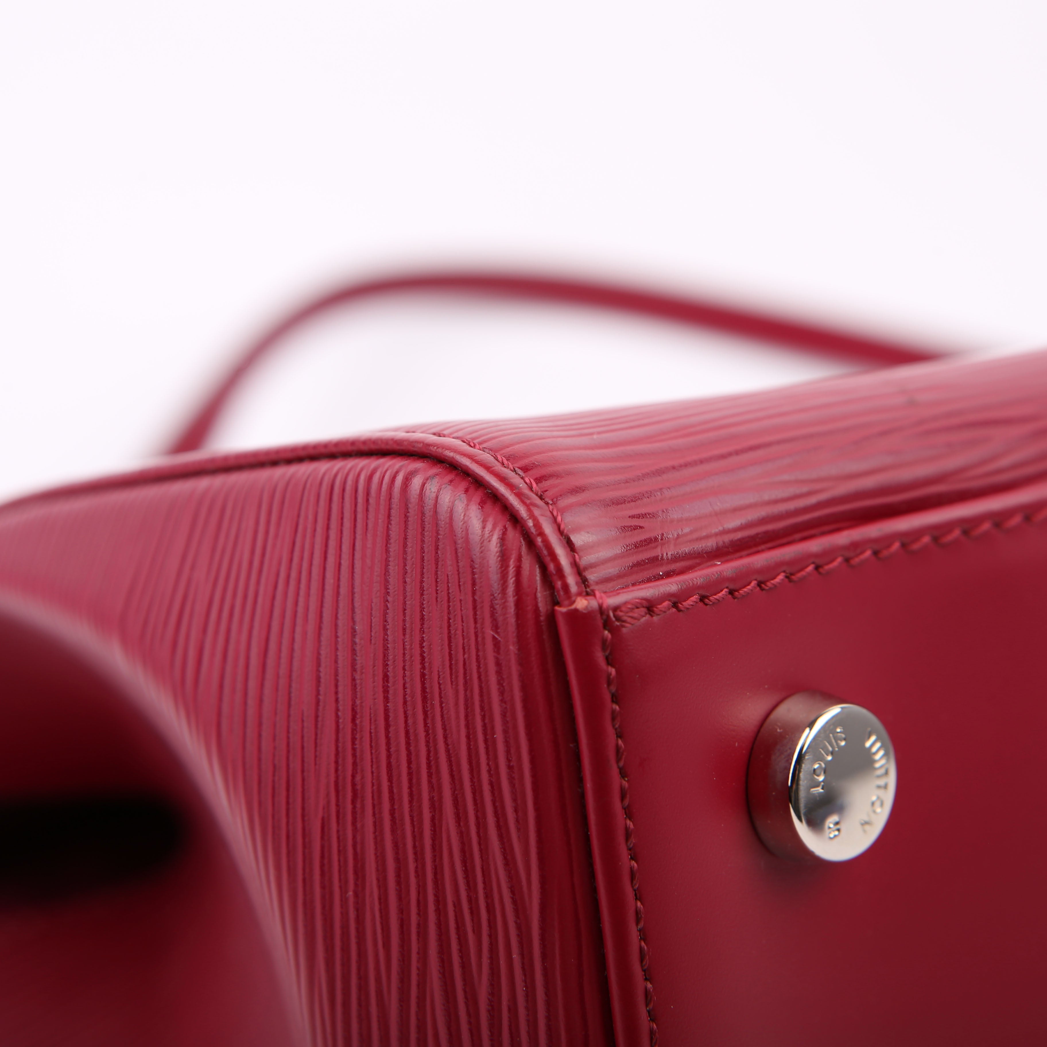 Louis Vuitton Brea MM Epi Berry