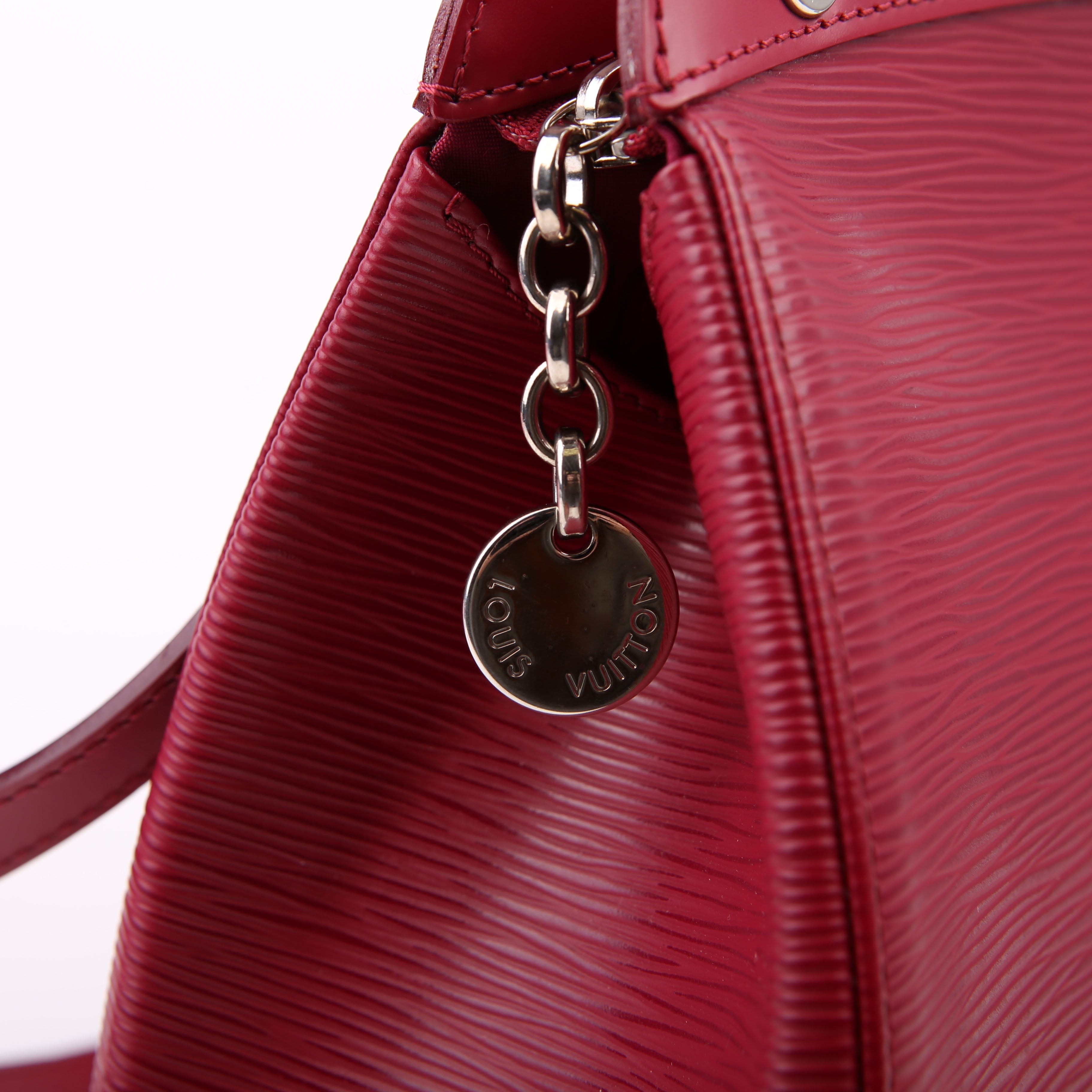 Louis Vuitton Brea MM Epi Berry